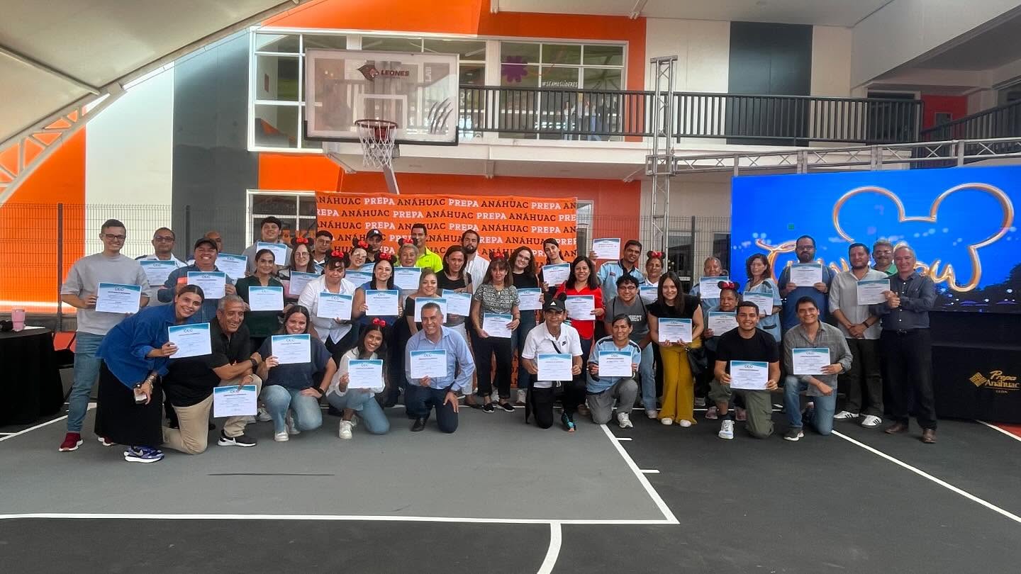 “🙏 Gracias por compartir su tiempo y energía en esta experiencia. ¡La magia la creamos juntos! 🌟 #Agradecimiento #MagiaDelServicio #CustomerExperience”