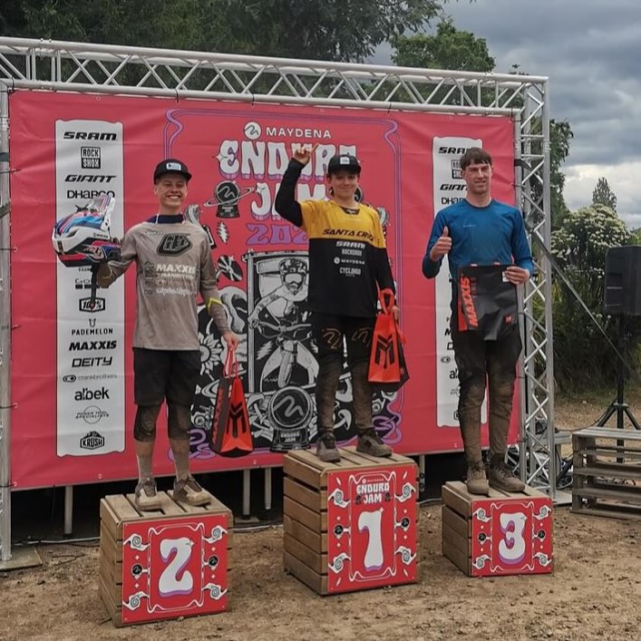 Big shout out to @schrodershredder getting a third place podium in his first race outside of NZ @maydenabikepark ๐ค๐ค
#wallacetraining