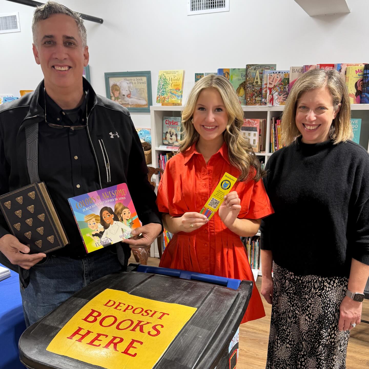 What a night at our “BookSmiles Party” hosted by Main Point Books! 📚🥳
BookSmiles founder Larry and I had the opportunity to share the mission and the vision behind our efforts. I spoke on how Literacy Is Lit empowers students to reach their full potential through access to literature and literacy skills, advocated for the importance of BookSmiles’ work in “irrigating book deserts,” and, in connecting with community members, both young and old, encouraged them to get involved. 📖💫
We were also able to collect 500 books, soon to be distributed to Title 1 schools in need across the Mid-Atlantic region! 🎉🤩 Thank you so much to our attendees!
Literacy skills allow people to navigate their everyday lives, achieve academic and professional success, and experience personal fulfillment, but literacy rates are staggering. It is critical that we, one book at a time, work towards educational equity and towards a future where all children have access to the resources they need to succeed. #LiteracyIsLit 🔥
Thank you so much to Cathy from Main Point Books for your incredible support and for hosting this event! 🫶