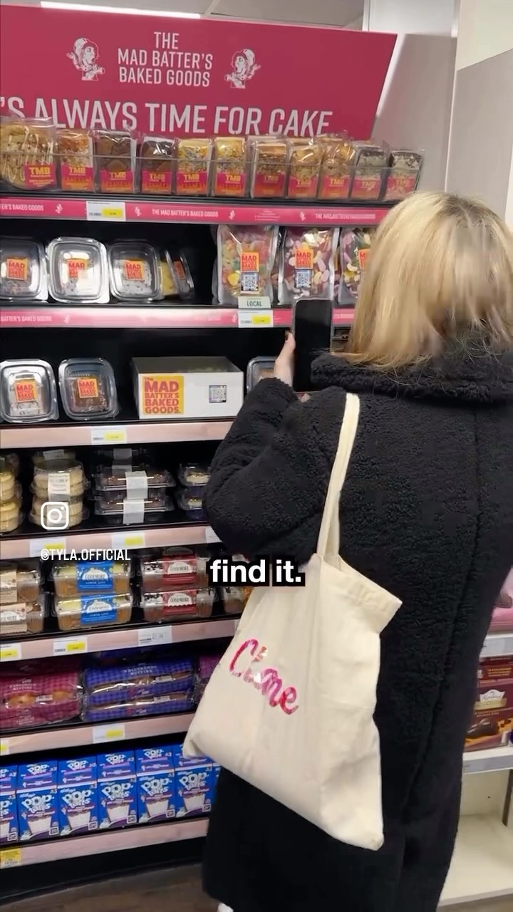 Still can’t believe Ladbible called us to create a cake for this collab with the RNIB 🤯❤️
Monday made 🙌🏻🕺