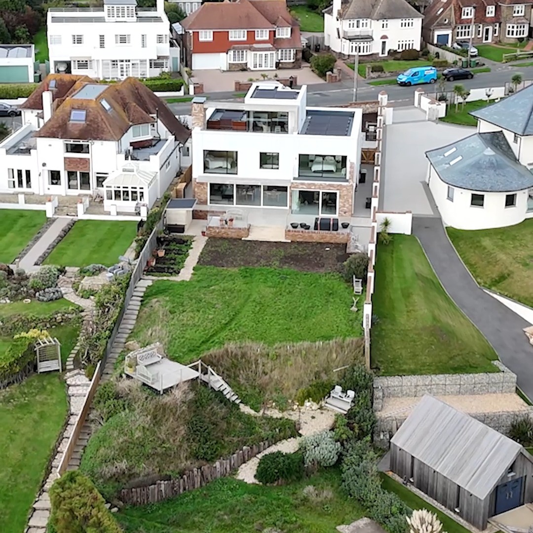 Luxury Seaside House / Bexhill.... Drone Video
Architect @rxarchitects
Windows @odcdoorglass
Metal Cladding @zincroofingcompany
Drone @lookingdown1
#construction #architecture #architect #newbuild #luxury #house #granddesigns #newbuildhouse #modernhouse #onsite #progress #contractor #contemporaryarchitecture #residentialarchitecture #eastsussex #beach #seaside #brickwork