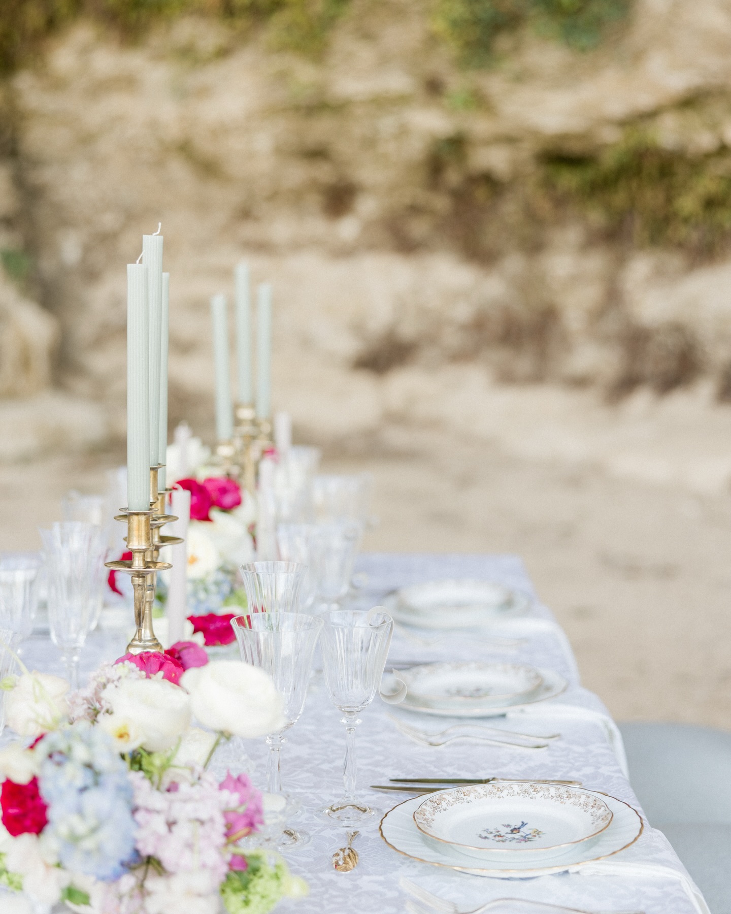 Elegance takes center stage in this harmonious blend of florals, fine details, and pure romance ✨.
From the luminous tablescape adorned with golden candlesticks to the vibrant bouquet bursting with life, every element whispers a story of love and sophistication.
The bride’s ethereal gown flows like poetry, a vision of timeless beauty and grace. This isn’t just a wedding setup – it’s a masterpiece meant to inspire and captivate. 💐💍
Which detail has your heart? Let us know in the comments! Photography: @pascal.vo
Floral designer: @byemilyalarcon
Bridal gown: @houseofsavin
Tuxedo: @frenchconnection
#LuxuryWeddings #WeddingInspo #BridalDreams #EtherealBride #FloralArtistry #TablescapeGoals #RomanticWeddings #WeddingDesignIdeas #TimelessElegance #EuropeanWeddings #WeddingPlanningMadeEasy #ModernRomance #DreamWeddingDay