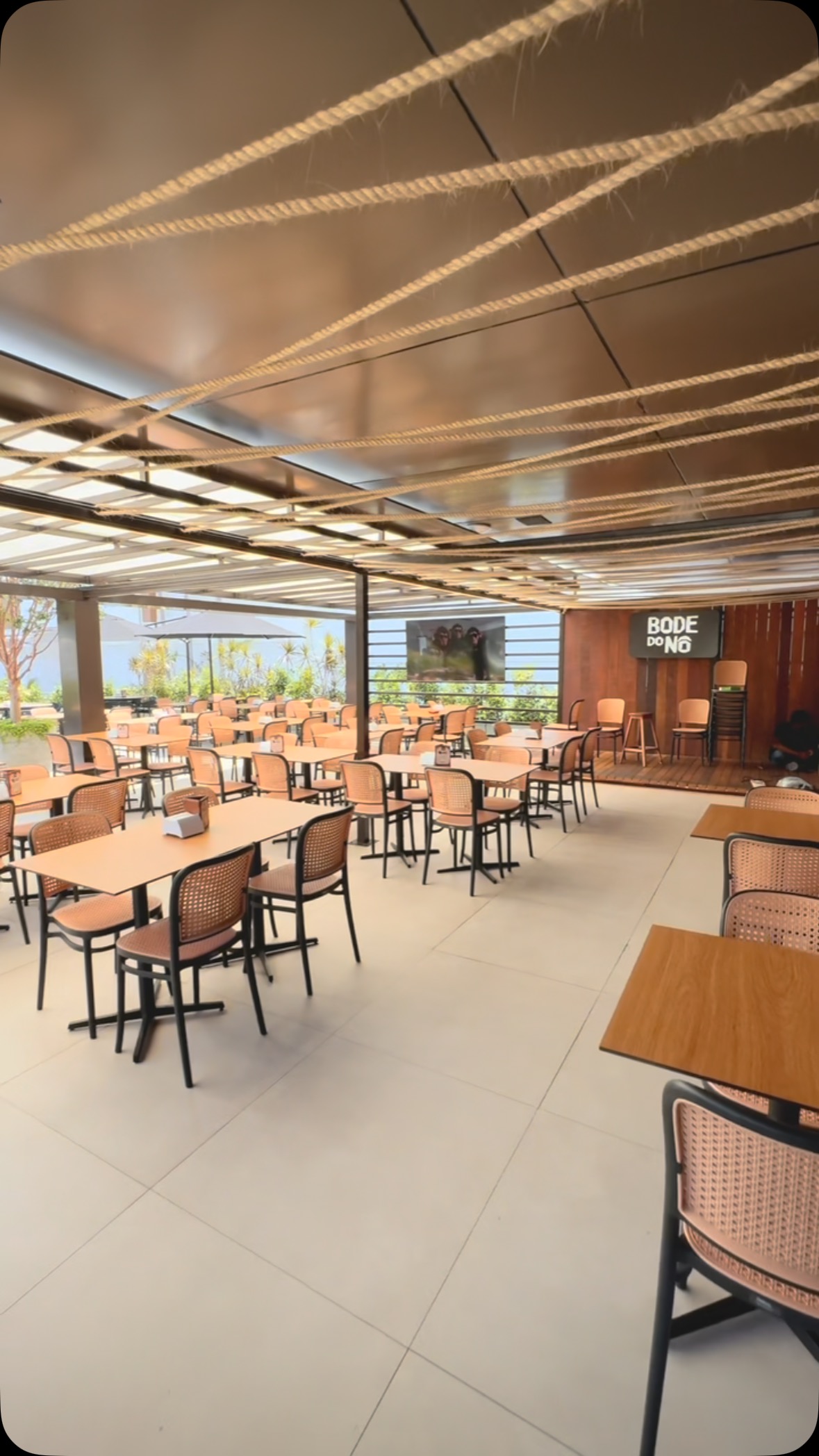Vem conhecer o novo Sistema de Áudio e Vídeo Integrados no Novo Restaurante Bode do Nô do Shopping Guararapes !