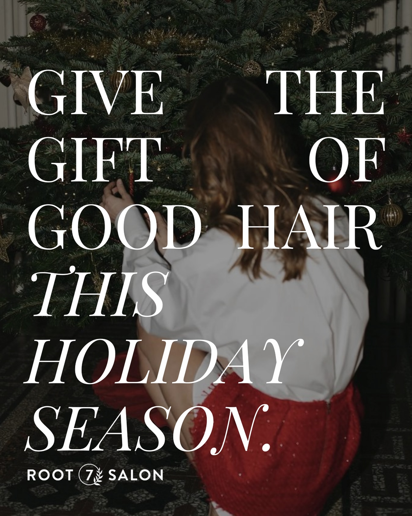 GIFT CARDS AVAILABLE FOR THE HOLIDAYS!🎄🎀 Add this to your wishlist or give your loved ones a luxurious trip to the salon for the holidays!
