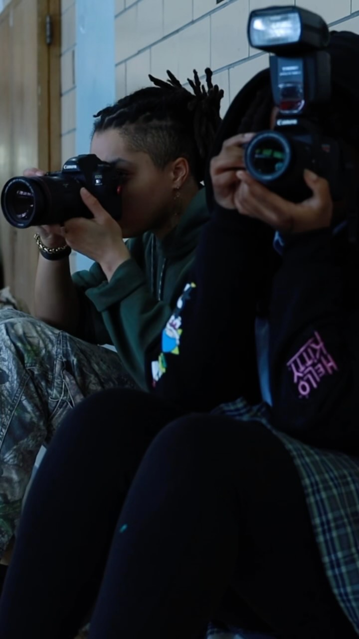 Happy #GivingTuesday!!! Make today revolutionary by donating to SIMBY! ✨
What started as an idea for a @phillyfactortrack workshop in 2019 is now a 501(c)(3) organization serving Black youth in Philly. 🥹 Let’s continue to combat disparities in representation, belonging, and media literacy together for the next generation of Black storytellers! 🤩
Your gift towards our $10K fundraiser will allow us to:
- Provide culturally relevant photography education to local high schoolers during the school day in partnership with @pstv_sdp and @freelibraryexhibits
- Compensate teaching artists
- Develop educational videos to ensure Black students feel represented in the resources we use to teach them photography
- Purchase more VR headsets
- Print and display student photography alongside our exhibit at the @freelibrary
- Maintain annual software subscriptions
- Host a reception for our immersive photo exhibit honoring Philly’s Black music herstory at the Parkway Central Library
Spread the word, sign up for our newsletter, and donate to celebrate this national day of giving! #LinkInBio
#BlackMusicCity #BlackWomenPhotographers #ArtsEducation #NationalGivingMonth