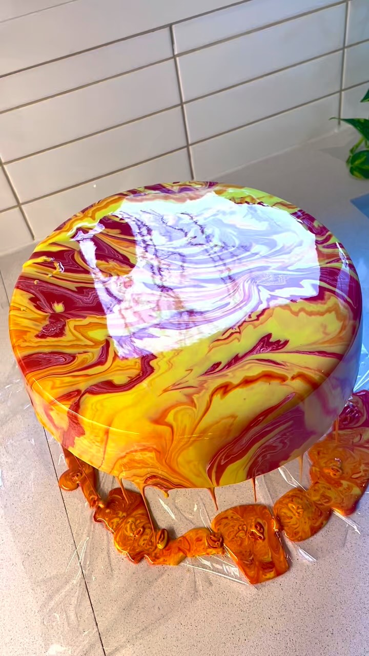 It’s the most wonderful time for a PLL Entremet 😉