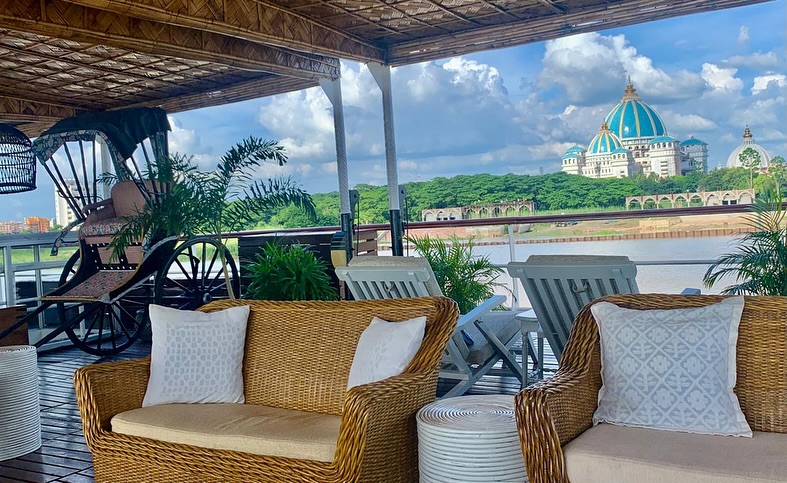 It is intentionally challenging for us to present ourselves as a typical luxury product. Our focus lies in creating a truly experiential and immersive journey, where our ship #abnrajmahal specially designed for the Ganges, seamlessly blends with the surrounding culture, evoking a sense of homecoming to the Ganges region. This is our style—unique, celebratory of the region, and a showcase of its vibrant arts and crafts. Here, the region’s rich artisanship takes center stage, rather than conforming to standardized luxury norms. Our goal is to highlight authenticity over opulence—craftsmanship over cliché.
#lovewithabncruises #assambengalnavigation
Interiors have been designed by our 2nd Gen director @antaranavigates and executed by the incredible artisans of Bengal. Whilst all the antiques and crafts have been sourced by Antara and her family in Bengal. Can you tell that she is an eclectic maximalist who also loves upcycling old pieces and giving it back its soulful presence!
.
.
.
#conscioustravel #slowtraveller #gangesrivercruise #smallshipcruising #rivercruiseship #shipinterior #shipinteriordesign #responsibletravel #regenerativetravel #smallshipbigadventure #rareindia #smallshipcruise #rivercruiser #smallshipcruiseline #boutiqueexperiences #boutiqueexpedition #smallgrouptouring