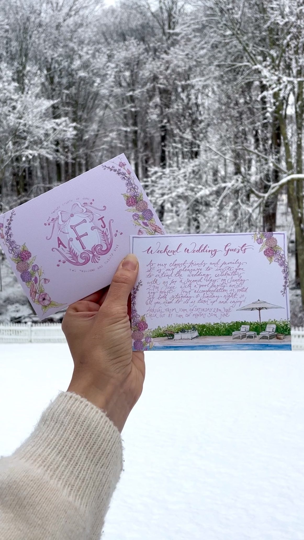It’s a bit disorienting creating pool party wedding invites whilst outside the snow is falling! Not sure whether I’d rather be on a deck chair somewhere sunny or here in Christmassy Connecticut ❄️☀️
Can you spot the teeny tiny hog roast on this illustration?
#summerwedding #christmasinconnecticut #snow #firstsnowoftheseason #cold #poolparty #weddingweekend #weddinginvite #hogroast #watercolor #weddingstationery