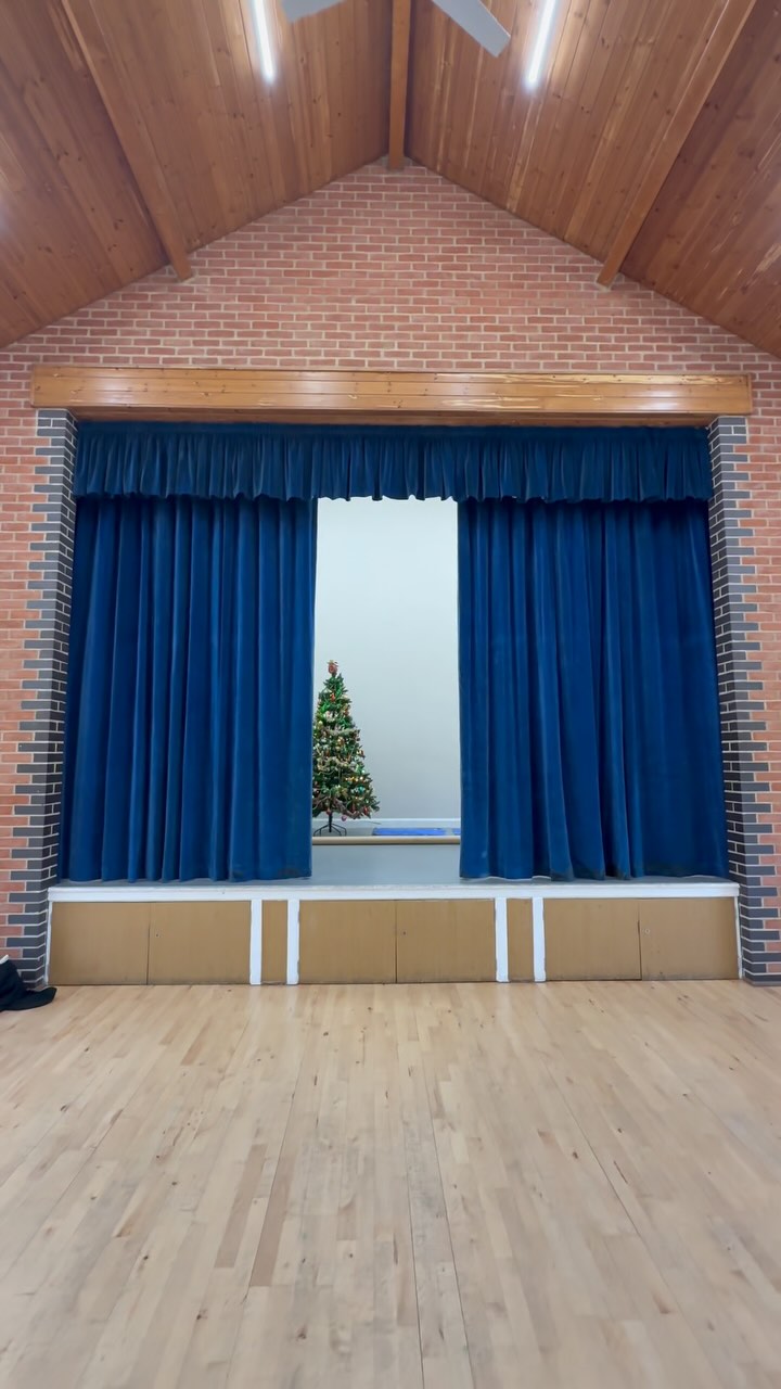 Something a little different this week! We had the pleasure of fitting these stunning blue stage curtains for a village hall. Perfectly tailored to enhance the space, bringing style and function to the heart of the community.
At Indigo Blinds and Shutters, we love taking on unique projects like this. Transforming spaces, one fitting at a time!
#MarkTeyVillageHallMakeover #StageCurtains #CustomFitting #IndigoBlindsAndShutters #SomethingDifferent”