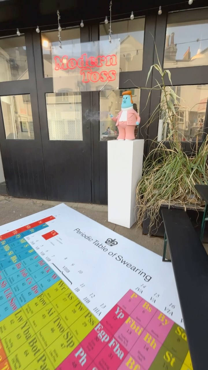 A short walk-through and description of of the work in Modern Toss’ Christmas sideshow, part of their first 8000 days UK tour. @moderntoss here @whistleblowergallery - till 24 Dec -