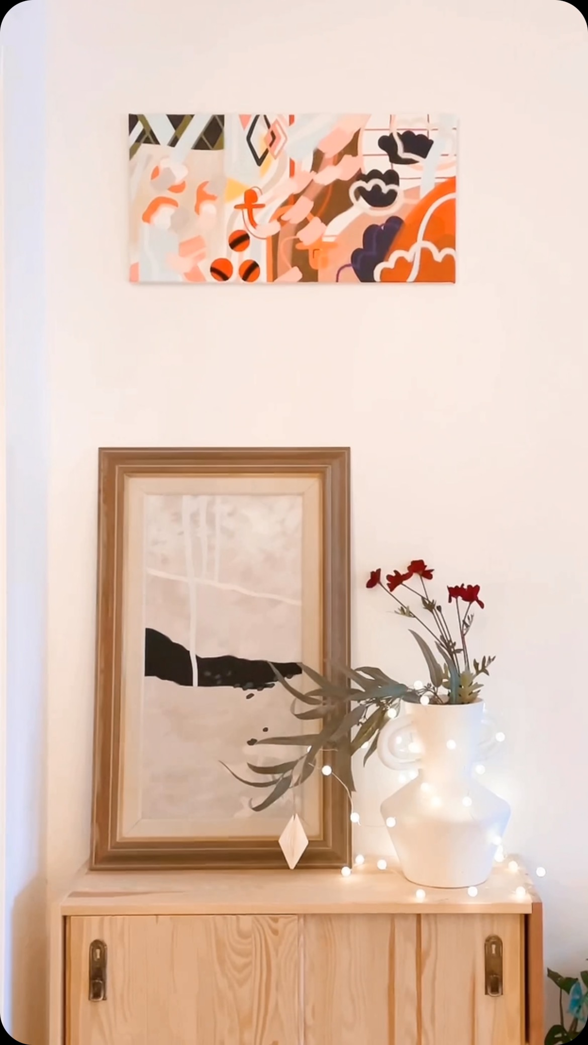 Friday vibes 🕯️🌌
⠀
⠀
⠀
⠀
⠀
⠀
⠀
⠀
⠀
⠀
⠀
⠀
⠀
#abstractart #christmasdecor #christmasdecorations #christmaspainting #happychristmas #christmasabstract #originalart #originalpainting #koreanpainter #koreanartist #happyfriday #christmasvibes #artcollector #collectorshome #artiststudios #studiodaily #abstrakt #추상 #추상화 #추상화가 #suyeonseo_art #artistsuyeon