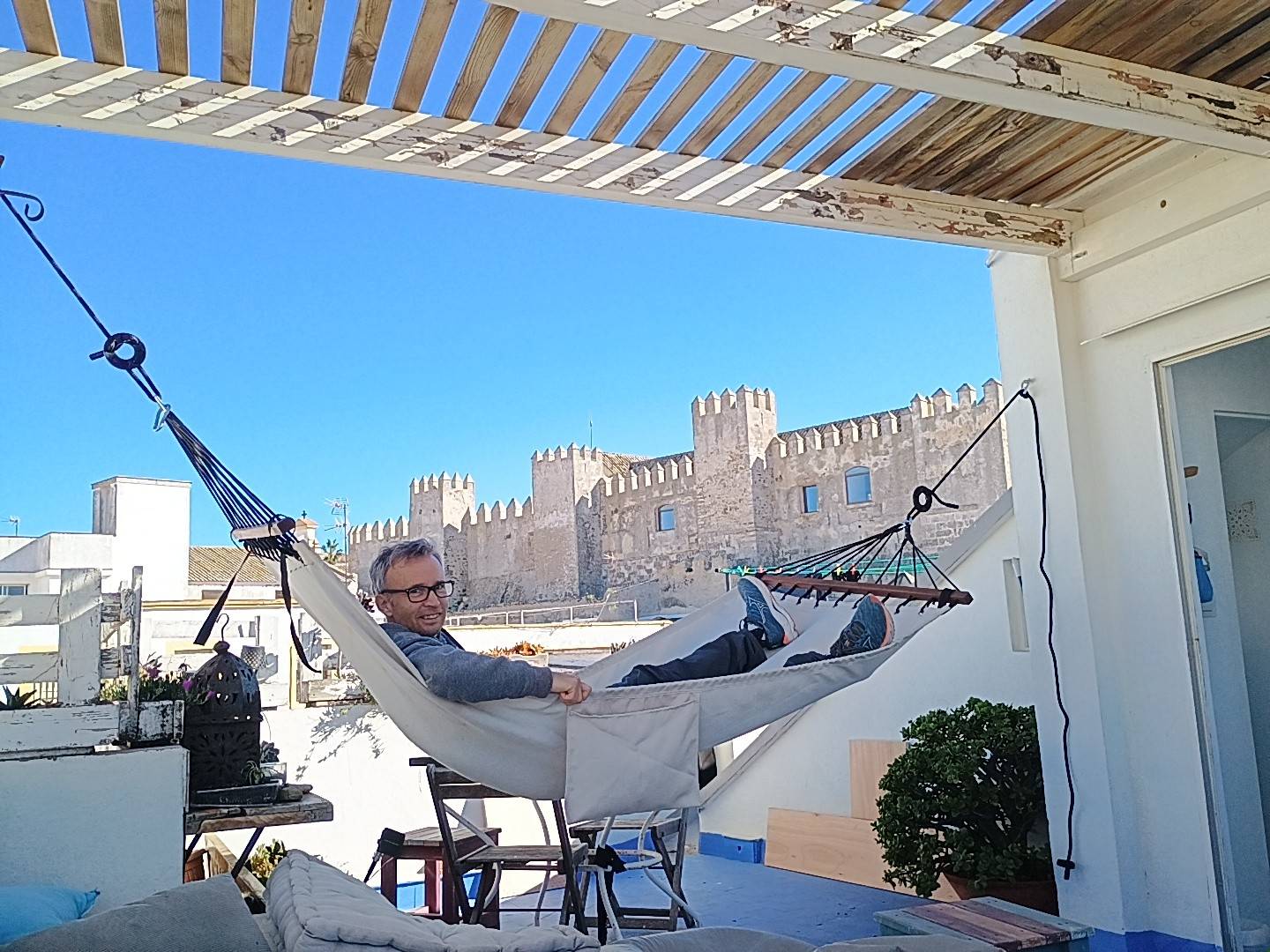 Essential tests being carried out on new roof terrace furniture! #tarifa #roofterrace #azotea #highflyerskitehouse #hardatwork