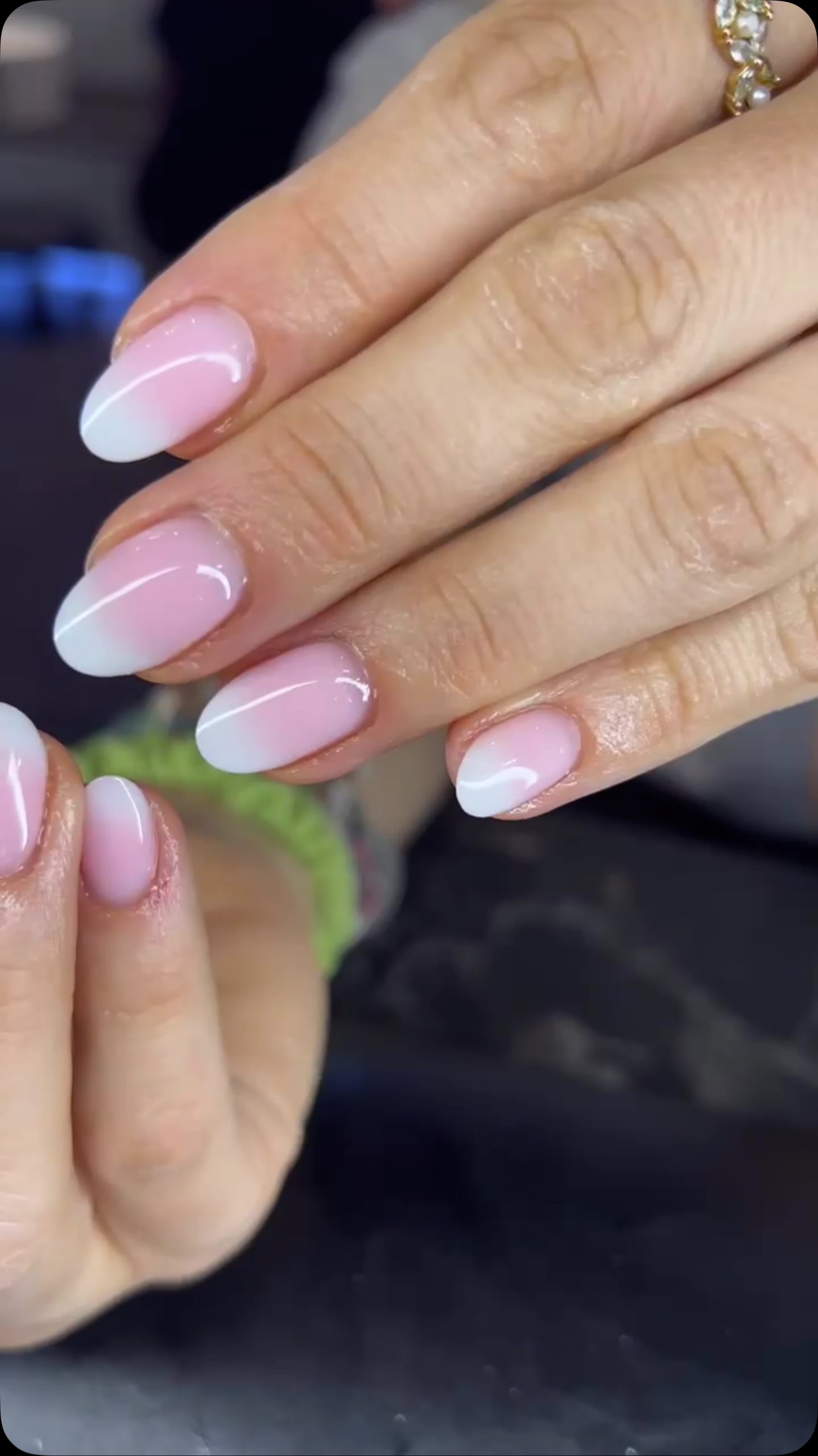 Auch schlicht Nägeln können mega anziehend sein. Sonntagöffnung 11-18h #sihlcity