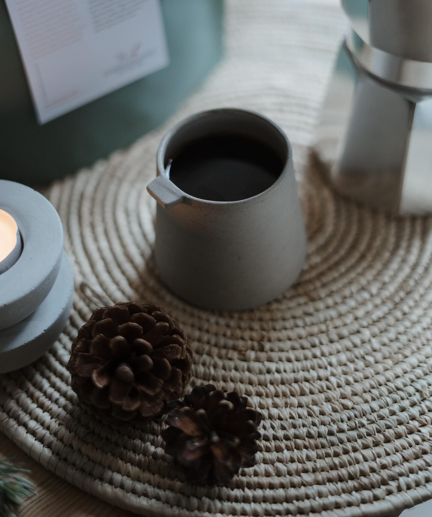 Looking to gift a bag of coffee this Xmas? Our new crop of Finca Medina Natural is the perfect option. It delivers a sophisticated Christmas cup with notes of cocoa, blood orange and honey 🍫 🍊 🍯.
📸 @otagostreetcollective