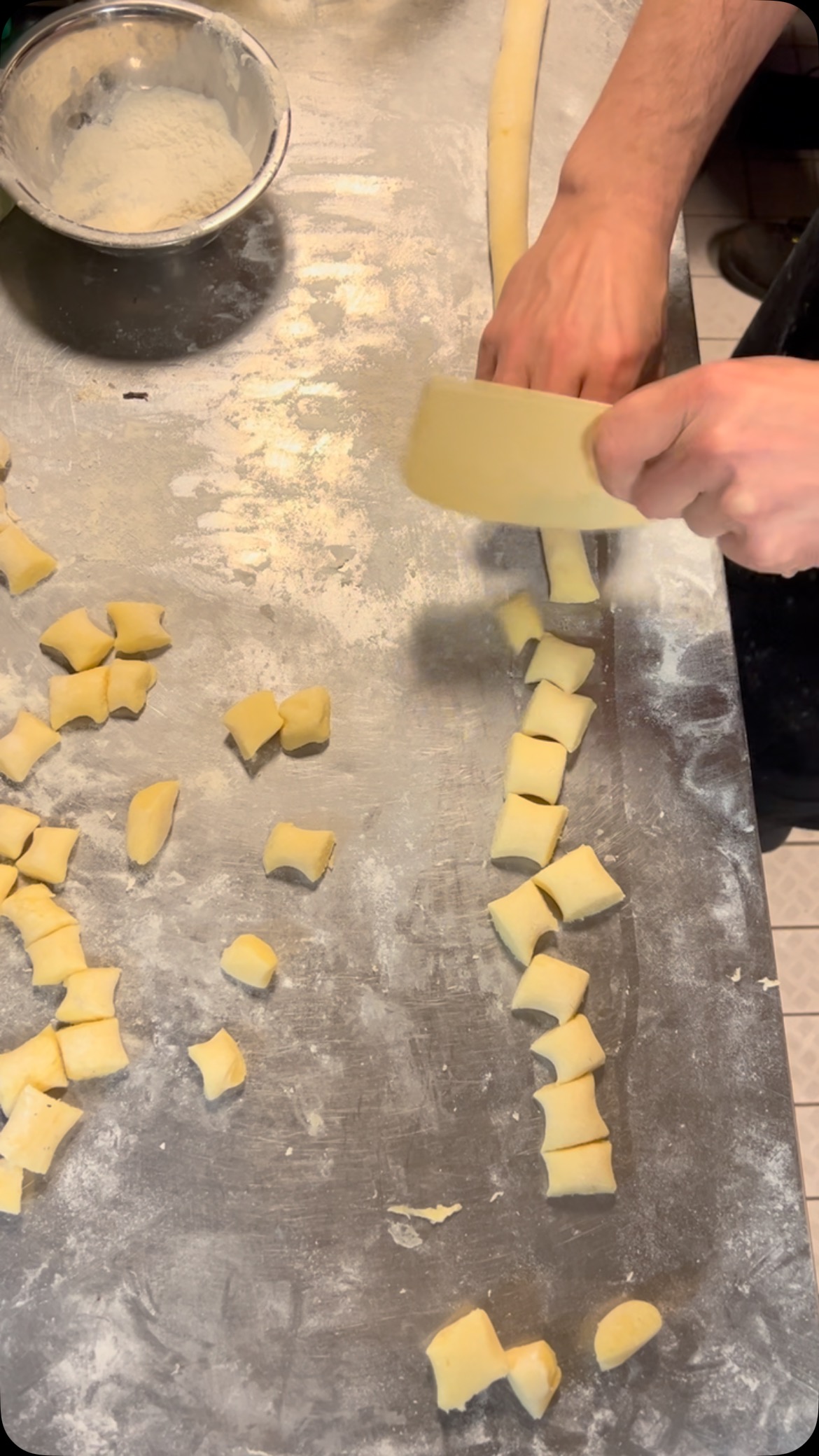 vanavond in het menu, ALS je vegetarisch eet 😏
Gnocchi van pastinaak met queso azul & en nog meer kaas.