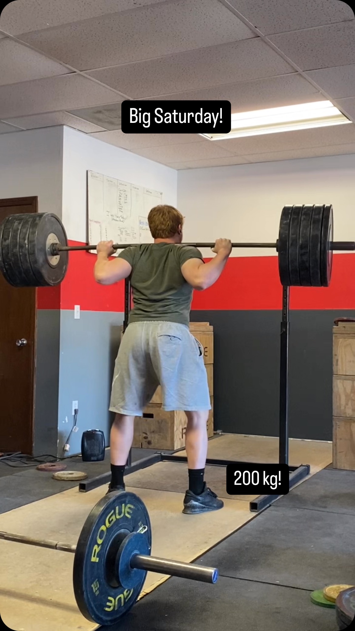 Big day at Champion Weightlifting! Just finishing off a training cycle of the Russian Squat program, here is Grant Fristo hitting a 200 kg back squat for the first time. He wasn’t done though… after that he proceeded to hit a personal record snatch at 127 kg!
Awesome job Fristo!
Train, recover, repeat!
Stronger Every Day!
.
.
.
.
.
#weightlifting #kansascity #usaweightlifting #beastmode #olympiclifting #progress #personalrecord #usaw #squat #snatches #strong #strongereveryday
