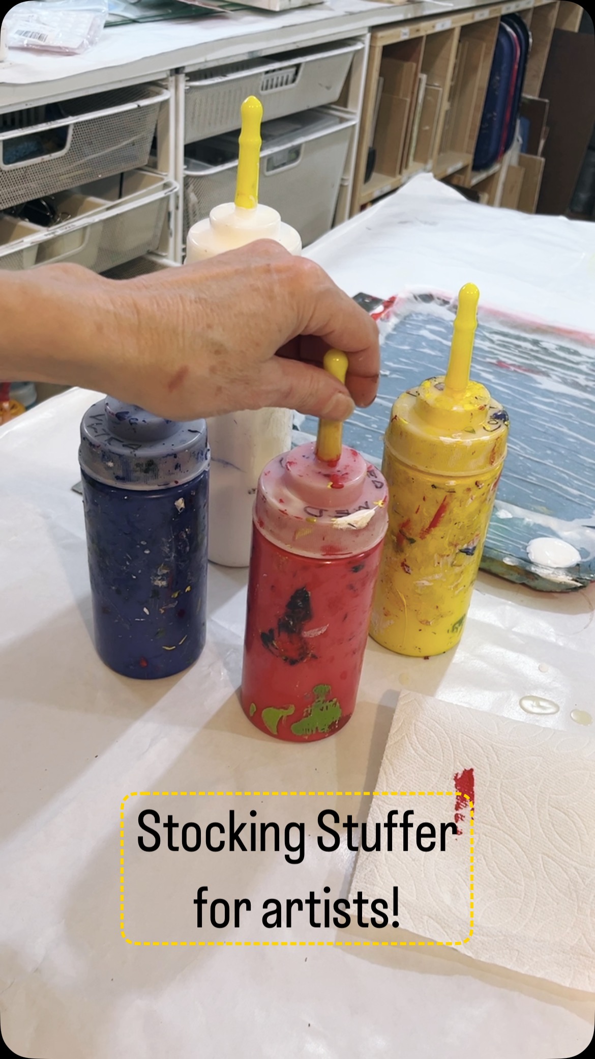 Here’s a great stocking stuffer for artists!
I love using squeeze bottles for my acrylic paints—they make pouring so much easier. But I used to struggle with the nozzles getting clogged all the time. That is, until I discovered Caulk Caps. These little lifesavers fit right into the nozzle and seal the top!
I’ve been using them for about two months now, and they’ve truly made a difference in my painting life!!! 😁