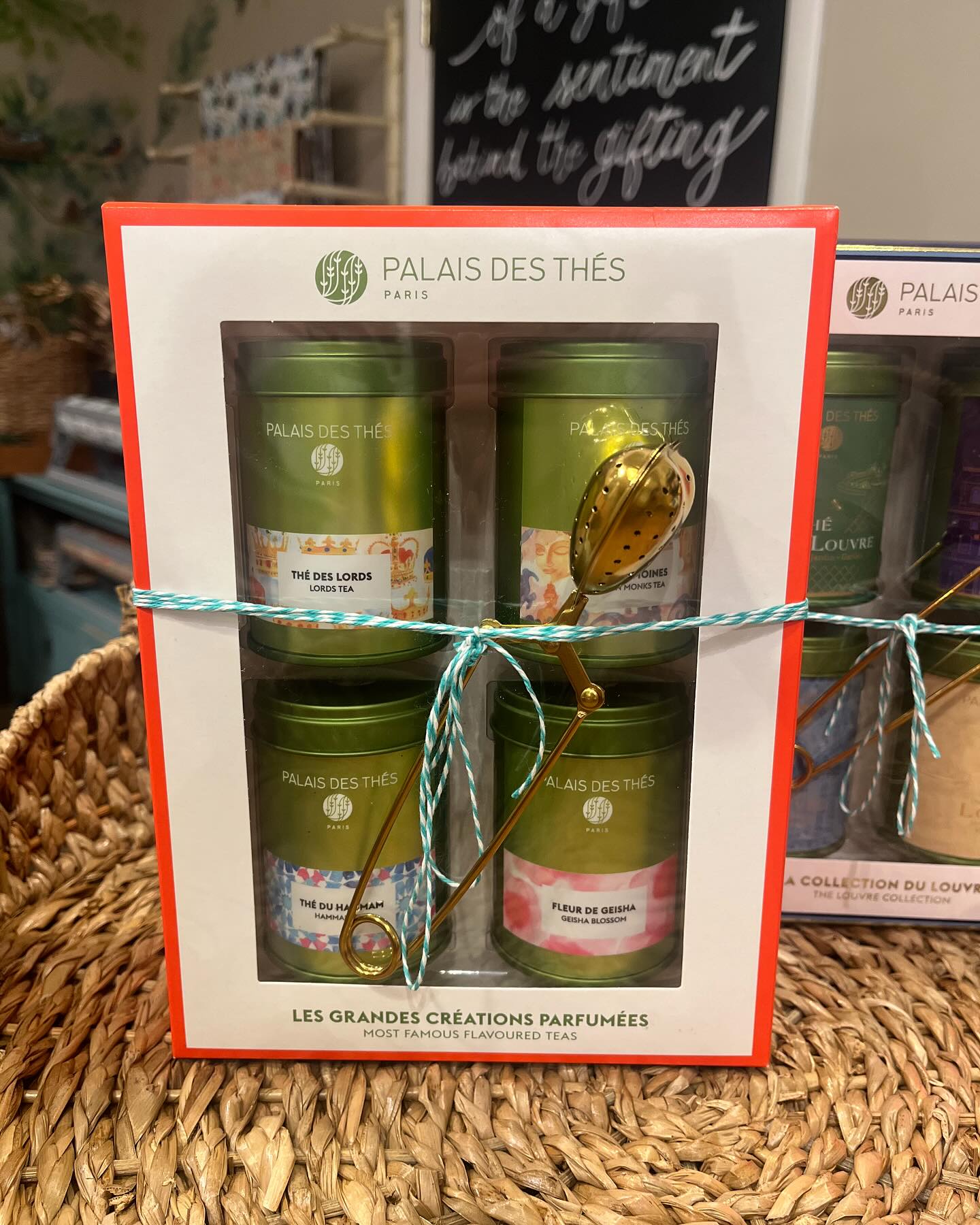 Another day, another favorite things post…and it’s all about Carol’s favorites.
🎁 Tea by Palais Das Theis…Carol is a very avid tea drinker, not just Lipton for her. We started carrying this French tea after she had gifted me The Du Hamman. I’m mostly a coffee drinker, but this tea is the best I’ve ever had.
🎁 Hand crème by Lollia. It’s made of shea butter and comes in beautiful scents.
🎁 Beekman bar soap is truly THE best bar soap. It lathers wonderfully and it dries nice..so no mushy mess under the bar.
🎁 HoBo purses…Carol owns the Vida tote, and she carries it into work with everything she needs, plus a Corkcicle full of tea😉
🎁And last but not least, Geometry towels…we all love them, we all use them and we all think the are THE best towels.