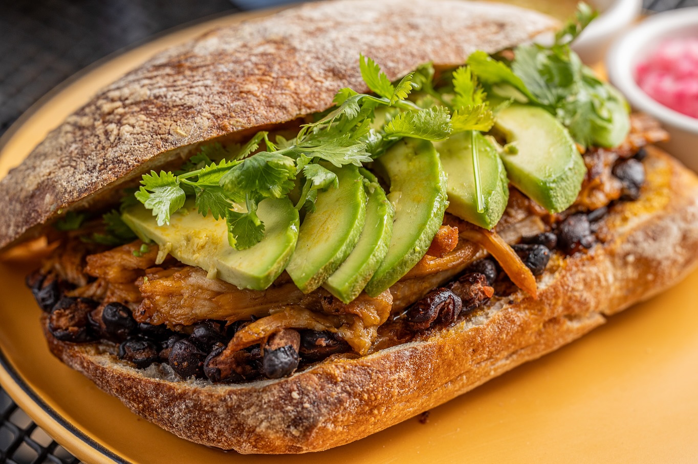 Hacemos que la comida se vea rica no falsa 😇
📸 @panadeando