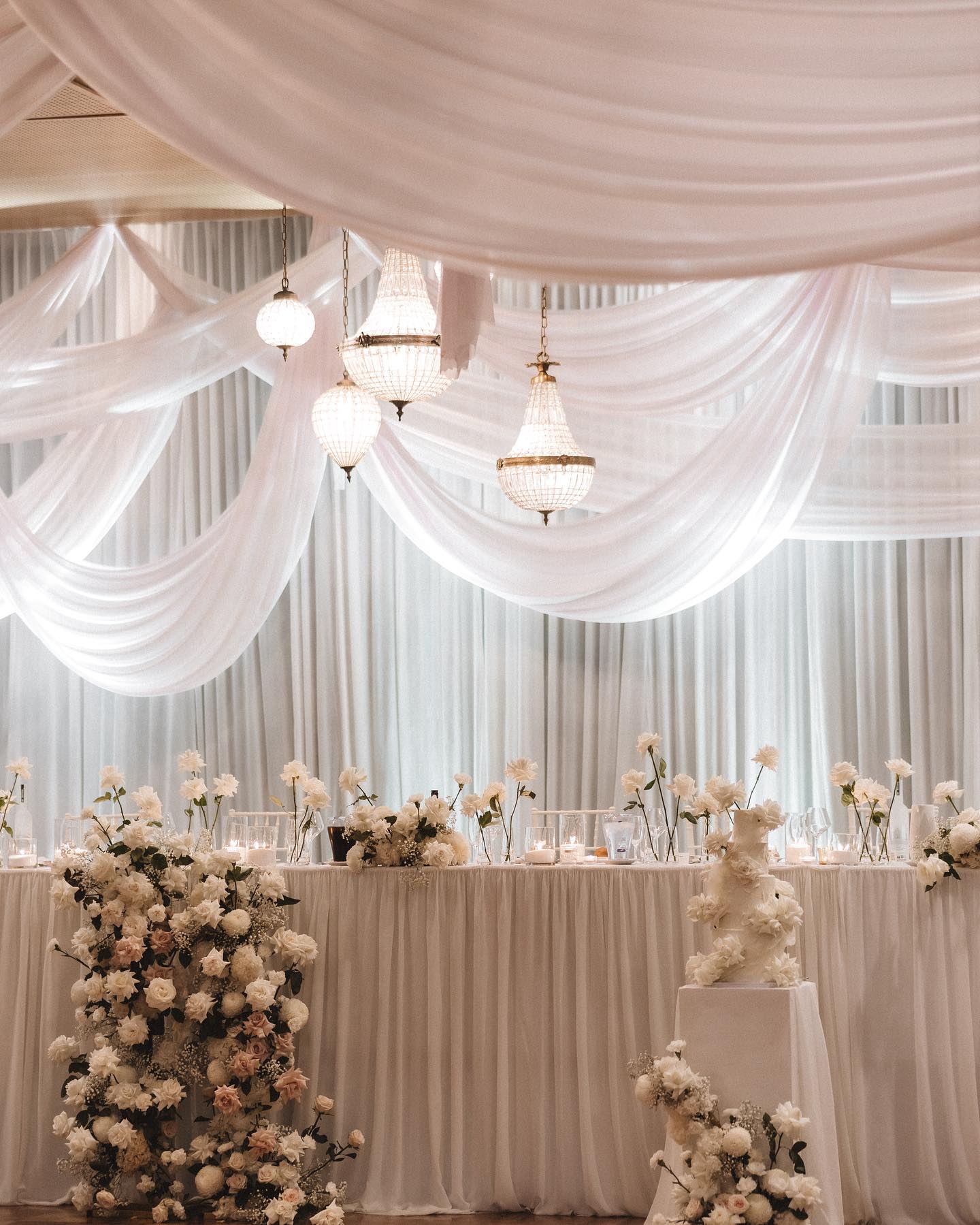 So honoured to be a part of this incredible day for our gorgeous Eleni + Terry ❤️❤️❤️ Every element and every detail was absolute perfection!! But can we take a minute for Eleni’s incredible dress 💕💕💕 and the cake!!!!working along side a team of talented vendors:
Photo @corrinalouisephoto @houseof.carita
Venue @thegreekclub
Styling + florals @borrowed_events__
Hair @effie_elghozzehair
Mua @christinadomua
Dress @georgewucouture
Suit @michaelinnismenswear
Cake @lady.buttercream
Draping, chandeliers + rigging @outofthedarkeventlighting
If you want something like this for your dream day, we would love to be on board, check out our profile for a link to our website and get in touch today!! #brisbanewedding #brisbaneweddings #brisbaneweddingplanner #brisbaneweddingplanning #brisbaneweddingplanners #brisbaneweddingflorist #brisbaneweddingflowers #brisbaneweddingstyling #brisbaneweddingstylist #brisbaneeventplanner #brisbaneeventstylist #eventstylistbrisbane #sydneywedding #sydneyweddings #sydneyweddingplanner #sydneyweddingplanning #sydneyweddingplanners #sydneyweddingflorist #sydneyweddingflowers #sydneyweddingstyling #sydneyweddingstylist #sydneyeventstylist #sydneyeventplanners #sydneyengaged #eventstylistsydney #loveislove