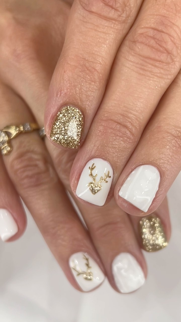 All the sparkle please! 💎
.
Artist : @brea.maplestudios