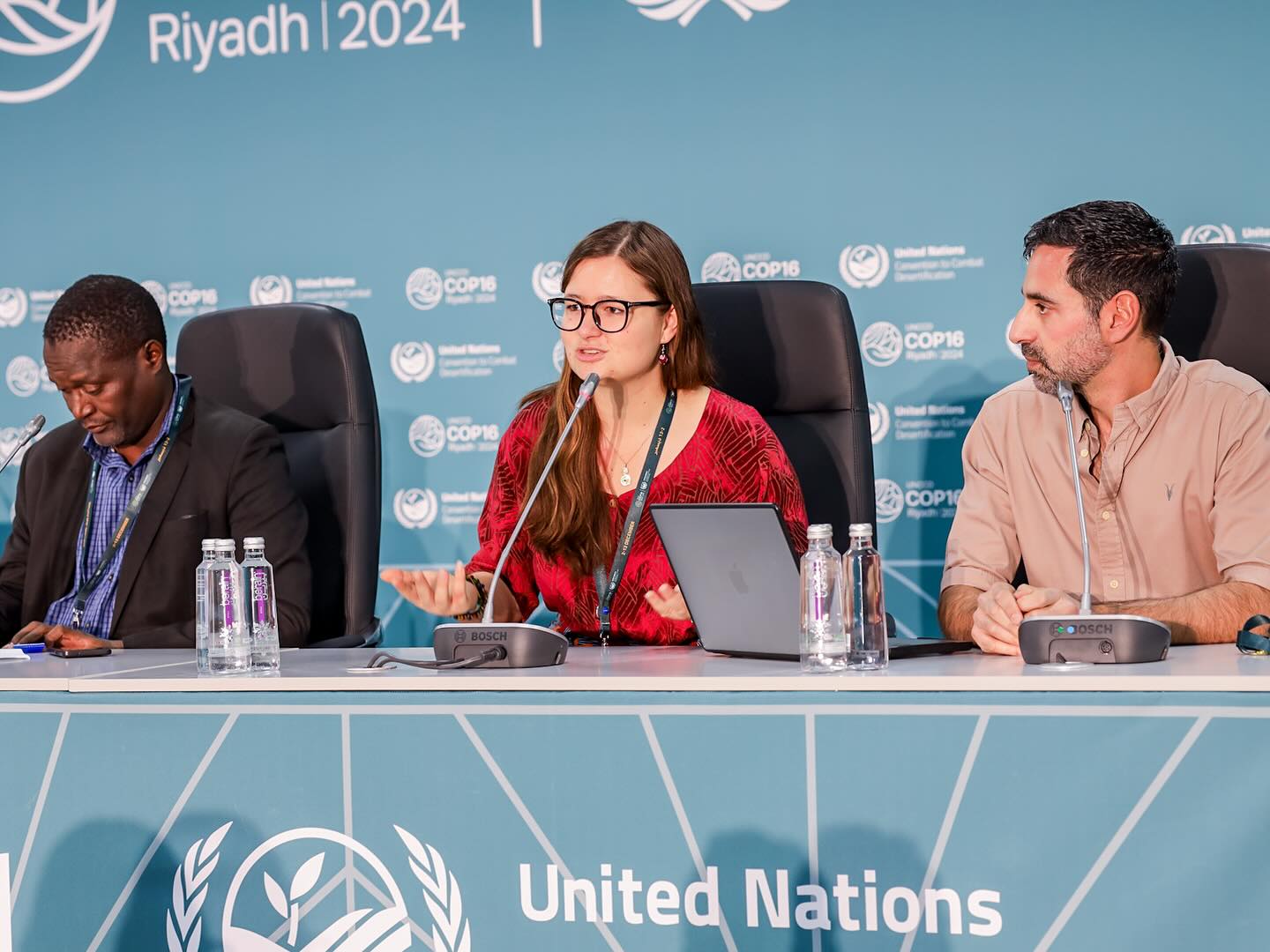 We are thrilled to have hosted our own press conference at @cop16riyadh this week to spread the word about the Land Youth Negotiator Programme (LYNP), the importance of drawing connections between the three Rio Conventions, and why intergenerational collaboration is so needed in the multilateral decision making space. 📣🌍
As YNA co-founder and LYNP lead Marie-Claire shared, “Young people can be the vital bridge we need so desperately between the three Rio Conventions” - this is why it was so important for YNA to expand from the climate negotiation space and into the land negotiation space. @unccd 🚀
We were lucky enough to be joined be an excellent line up of speakers from the LYNP community, including:
🌟 Dorothy Mumbi, LYNP trained young negotiator from Zambia @doroth.y_
🌟 Sherwyn Greenidge, LYNP trained young negotiator from Antigue + Barbuda @sherwynaga
🌟 Laura Rahmeier, Senior Project Manager at Robert Bosch-Stiftung, a partner + funder of YNA and the LYNP @boschstiftung
🌟 Absalom Sakala, National Focal Point to the UNCCD for Zambia, and dear friend of the LYNP
🌟 Marie-Claire Graf, YNA Co-founder + LYNP Lead @marie.claire.graf
To watch the full press conference, visit the link in our bio 🔗
#unccd #pressconference #cop16riyadh #youthnegotiators #youthnegotiatorsacademy
