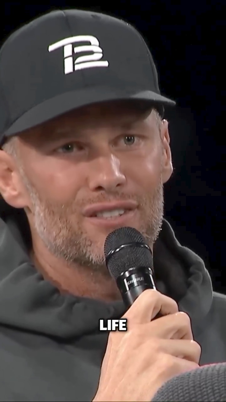 Tom Brady (@Tombrady): “La vida no se trata de cuánto triunfas, sino de lo que sucede cuando fracasas”.
vídeo: @10xgrowthconference
#psicología #deporte #deportistas #psicologíadeportiva #psicologíadeldeporte #rendimineto #atención #saludmental #mente #emociones #estímulos #control #online #presencial #psicólogo #psicólogosanitario #psicólogodeportivo #gestiónemocional #diversión #motivación #frustración #errores #éxito #fracaso #emociones #objetivos #brady #tombrady #nfl