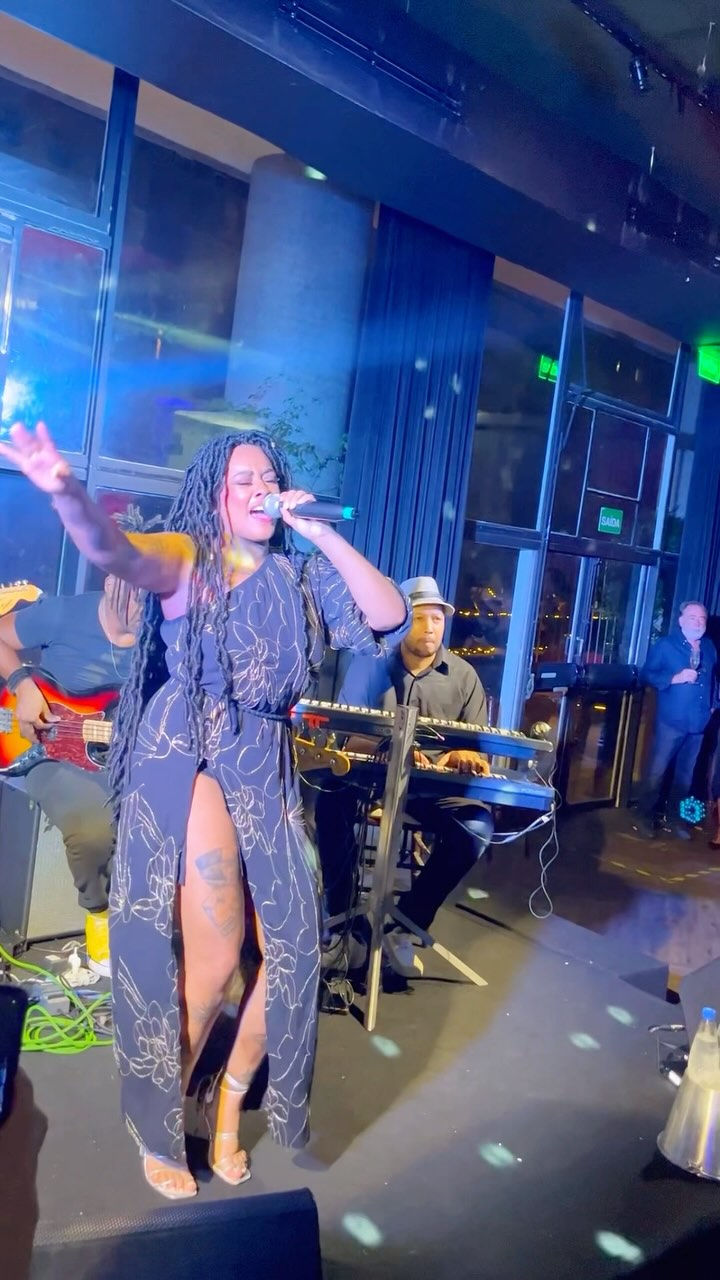 Rider para bandas @ivomeirelles e @ammora_alves no aniversário do chef @erickjacquin
#sonorizacaoprofissional #riderdebanda