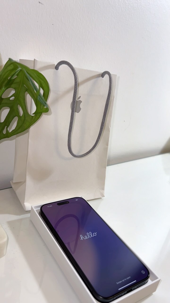 Unbox the new iPhone 16 Pro Max in Black Titanium with me✨
#iPhone16ProMax #BlackTitanium #AppleUnboxing #iPhoneASMR #UnboxWithMe #TechTok #LuxuryGadgets #ProMaxExperience #TitaniumAesthetic #TrendingTech #ASMRUnboxing #RelaxingUnboxing #ViralUnboxing #iPhone16Series #AppleDesign #SleekTech #NextLevelTech #ASMRCommunity #contentcreators