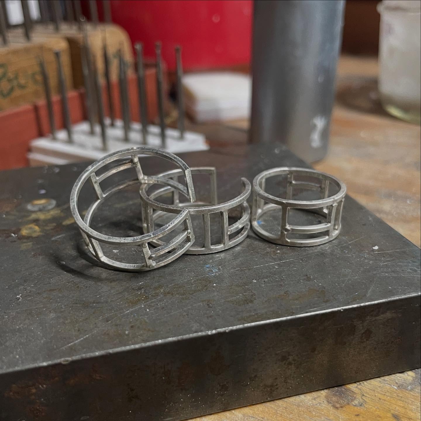 On the bench today: some fun new geometric designs
#handmadjewelry #finejewelry #luxuryjewelry #oneofakindjewelry #customjewelry #artisanjewelry #jewelrydesign #metalsmith #portlandmainejewelry #jewelrymaker #jeweler #sterlingsilver #silverjewelry #hoopearrings
