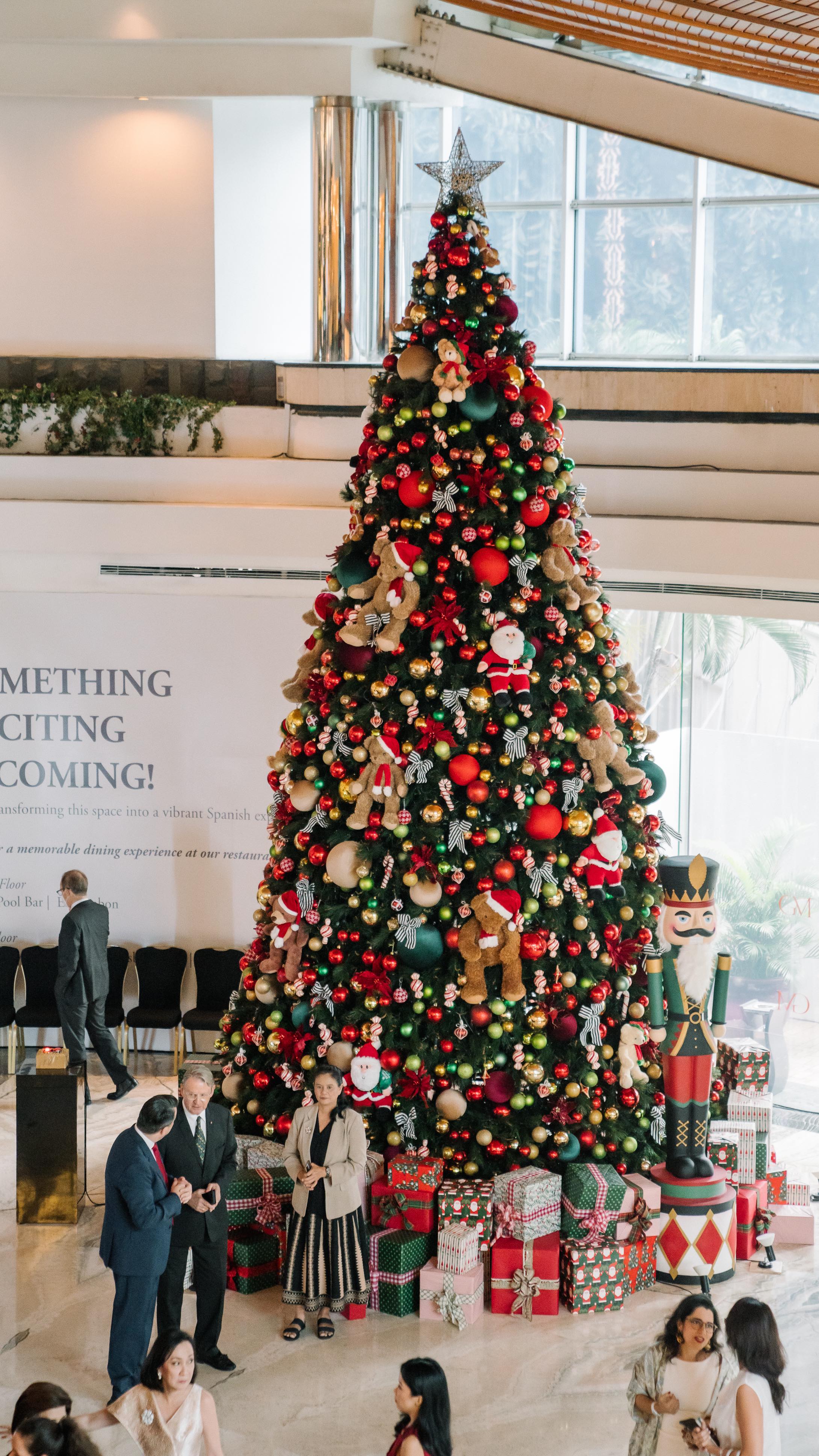 🎄 ’Tis the Season at Gran Meliá Jakarta 🎄
Step into a world of festive charm as Gran Meliá Jakarta transforms into a holiday haven this Christmas season. From the enchanting Nutcracker-inspired décor to delightful culinary experiences, every corner is brimming with holiday cheer.
The magic of the holidays begins here. Let’s make this Christmas truly special together.
#granmeliajakarta #itscreativpops #creativpops