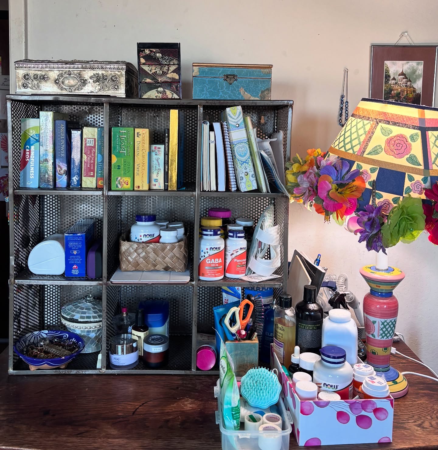 ✨ Real Talk: Your home doesn’t need to look like a Pinterest board to be worthy of an after picture.
Organized homes don’t have to be picture-perfect; they just need to work for YOU and your lifestyle. 🌟
Progress over perfection is the goal—because real homes are for living. Let’s embrace spaces that make sense to us, not just the camera. 📸
Here’s your reminder that even small changes can make a big impact. You’ve got this! 💪
👉 Ready to create a space that works for you? Let’s make it happen! DM me or visit my website to learn how I can help transform your home.
.
.
.
.
.
#RealisticOrganization #ProgressOverPerfection #OrganizedHomes #FunctionalNotFlawless #DeclutteringJourney #HomeOrganizer #LivedInSpaces #CloudyToClear #ProfessionalOrganizing #OrganizedLiving