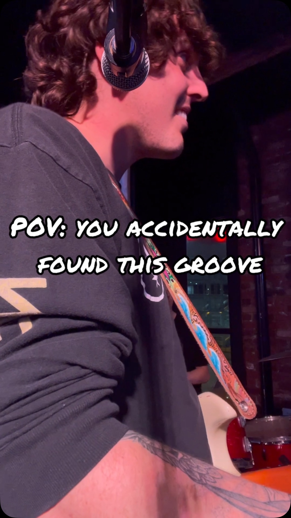 Dwight Schrute makes a special appearance at the end of this video 👀
#worthyofdawn #christianjamband #nashvilleband #jamband #nashvilletn #jambands #originalmusic #newmusic #nashville #nashvillemusic #guitar #bass #drums #band #rockband #jamming #funky #groovy