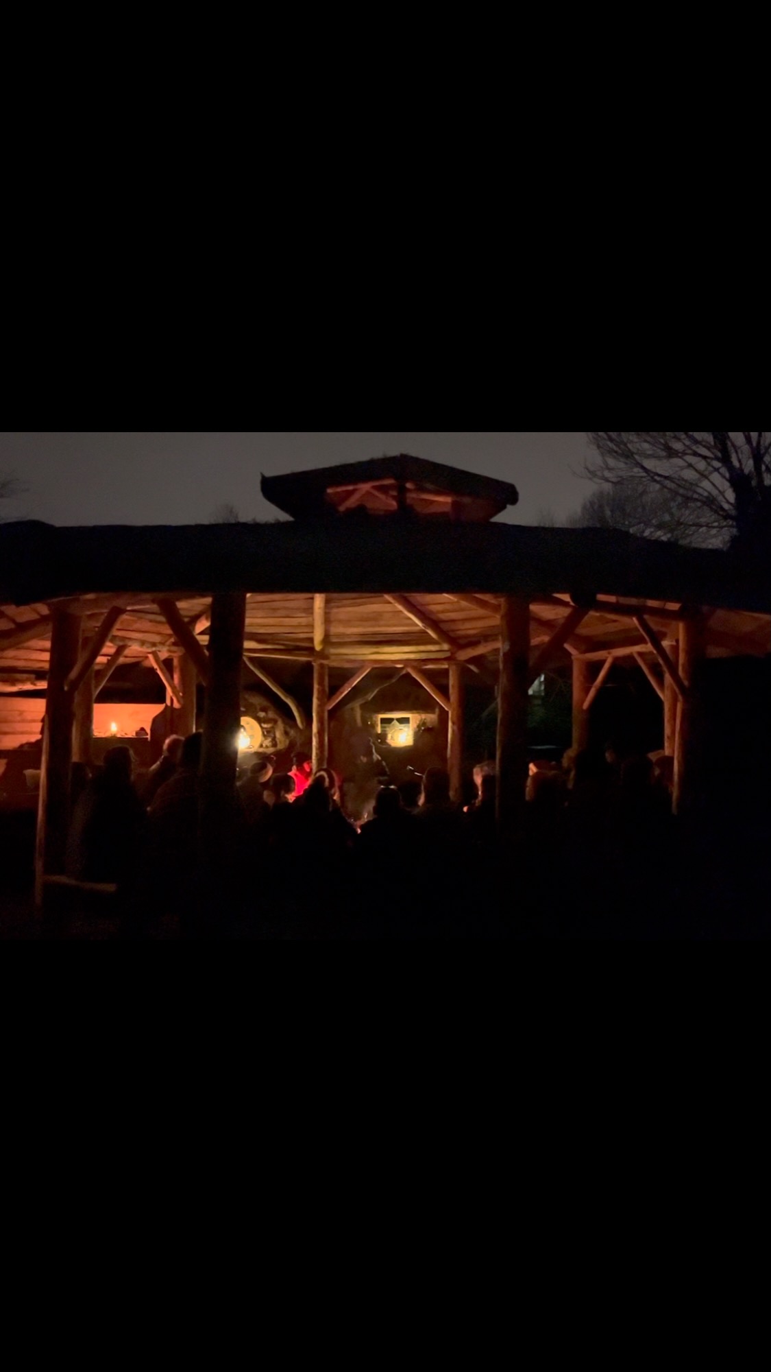 remembering community
with @naturalacademy_ecopsychology
with each other, with land
with winged, soaring, crawling, swaying
rooting, burrowing, scrunching, munching ones
gathering around fire
solstice incoming
winter honouring
singing, feasting, snuggling, celebrating
reminding us of a different way
one of slow
of seasonality
nature rooted
wholeness centred
what a relief
what a gift
what a remembering
for all that it offers
in meeting the edges
in ourselves
in each other
in these times
and offering an alternative
a revolutionary act of resistance perhaps
in its softness, in its safety
in its curiosity and presence with ALL that is
so that we can release
a deep season shifting exhale
and come back home
#natureconnection #ecopsychology #ecotherapy #seasons #seasonalcycles #naturescycles #winter #wintersolstice #community