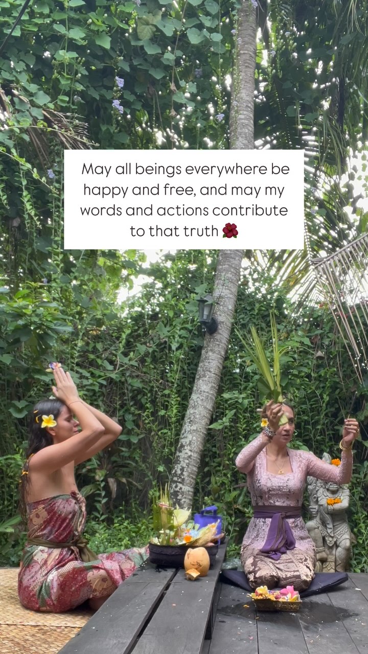 May my heart, words, and actions bring light to the world. Wishing happiness and freedom to every soul, everywhere. Let love and kindness be my offering 💕🙏🏻
#healingjourney #shewolfretreats