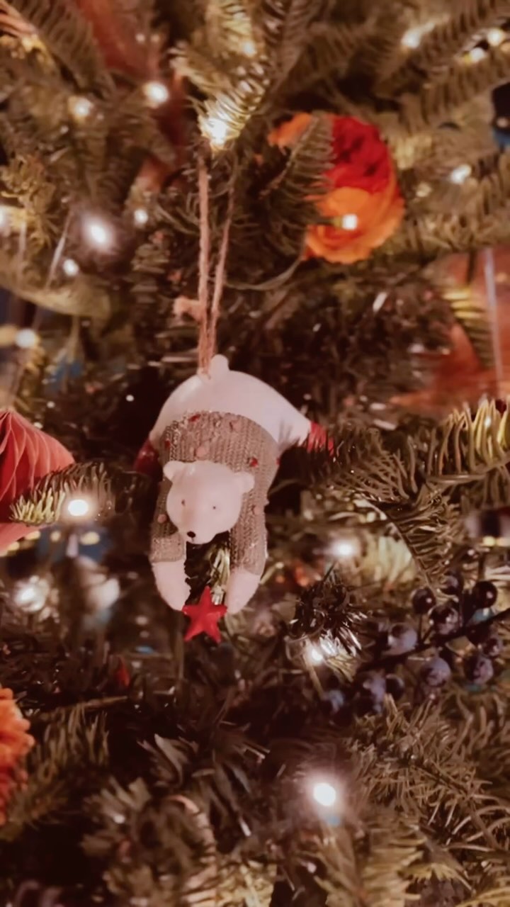 We have some last minute slots available for Xmas day !
If you’re still looking for somewhere to go on Xmas day feel free to get in touch … we also have a dogs menu !
.
.
.
.
#christmasday #christmas #petfriendly #castlefiledbowl #deansgate #castlefiled #deansgatesquare #manchesterbars #manchesterrestaurants #booknow #mcr #tableset