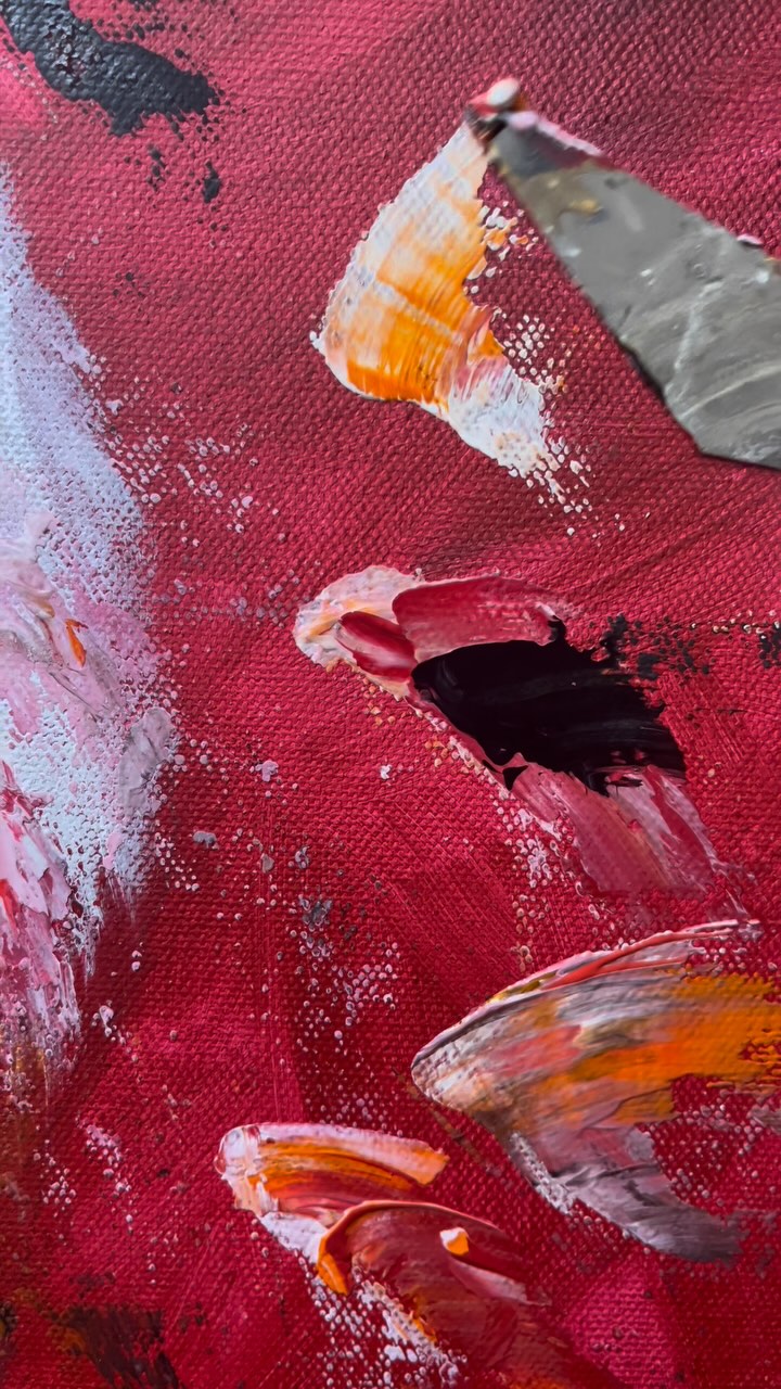 Adding the finishing paint swipes onto my latest painting 🤩 🎨
#cottontoptamarin