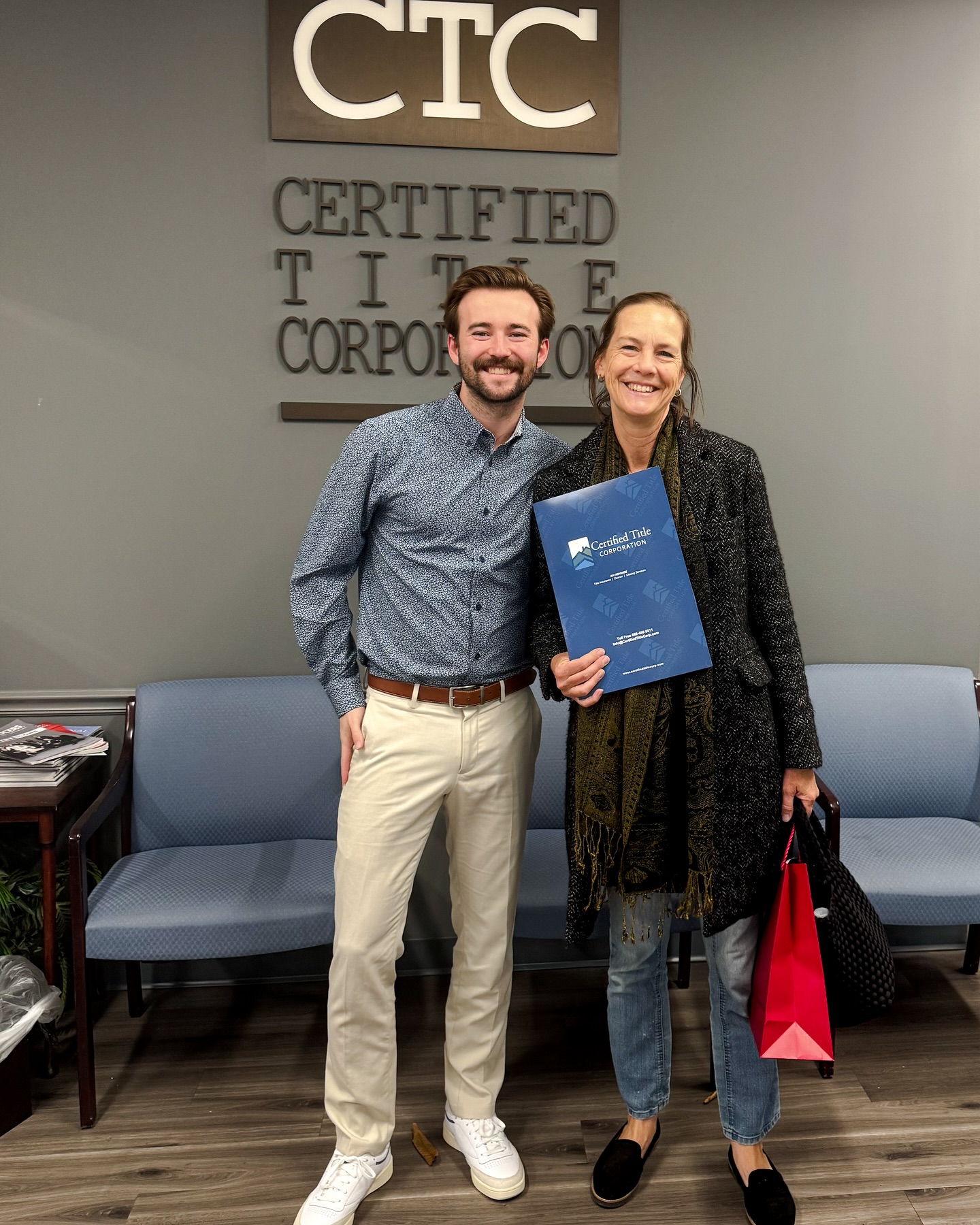 Beth has a heart for helping people and it was a privilege to help her help others! By far my favorite part of the job is being able to serve others! Congratulations to Beth on her new property and her great heart!
Shoutout to @julesdyl with @certifiedtitlecorporation for doing an amazing job with the title work on this sale!
#catonsville #catonsvillerealestate #marylandrealestate #realestateagents #towsonrealestate #baltimorecity #baltimorerealestate