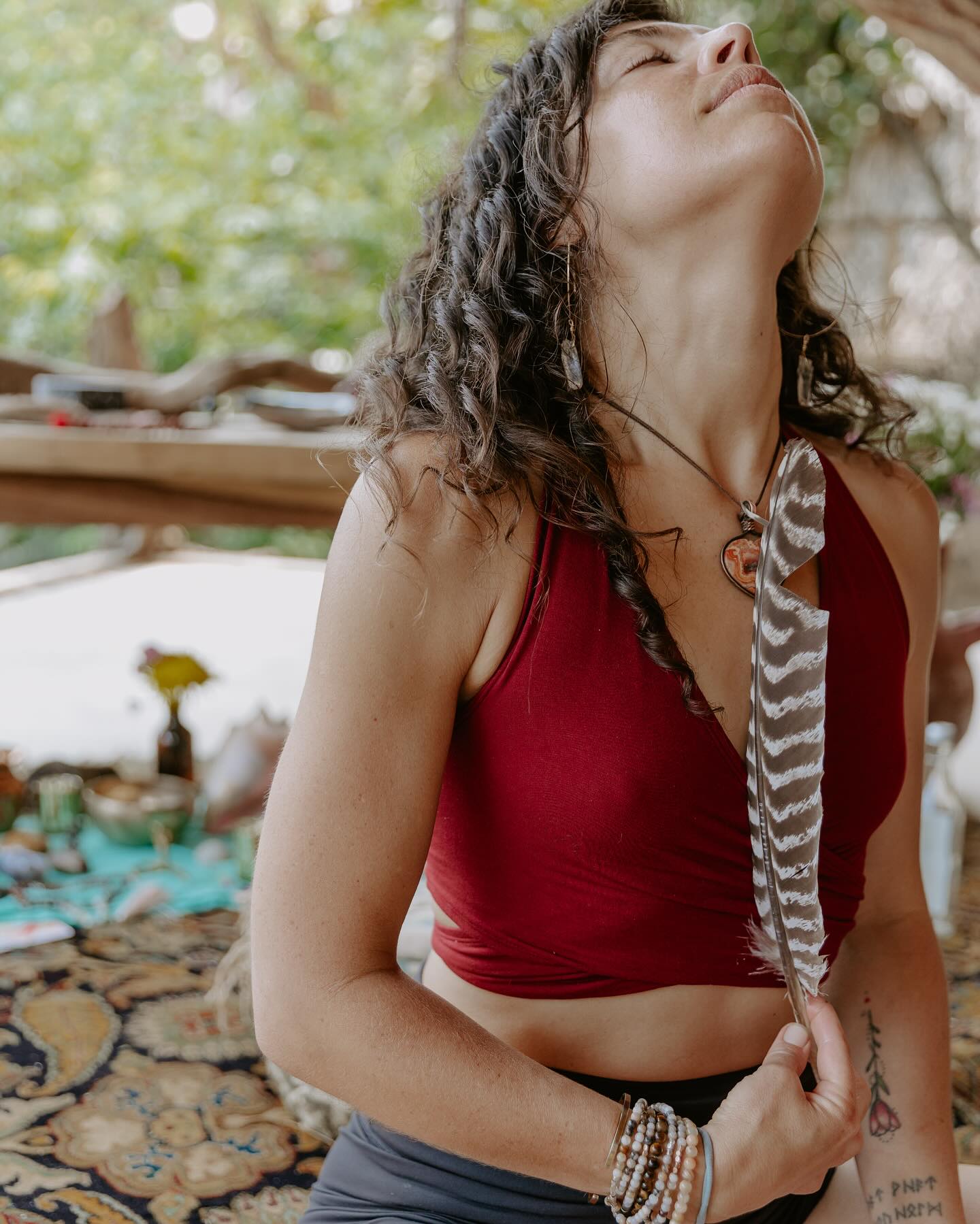 F E E L I N G🌹
To feel is to experience our own aliveness,
A barometer of the life that flows through us,
A sense of understanding who we are.
To feel is to speak the language of the body
The vessel which holds every single experience, every thought, belief, fear, every dream & desire,
The vessel that allows us to taste the sweet nectars of existence.
And the texture of our soul.
To feel allows us to form connection with ourselves, others, & the world around us,
The enlivening of a mountain breeze,
The clarity amidst a forest of trees,
The expansion within a loved one’s embrace,
The belonging in truly being seen.
To feel is to flow with the currents of cosmic creation,
To experience the aliveness of our blood,
The frequency of form,
The sacred of our tears,
The intelligence of our heart.
There are moments when feeling feels too heavy to hold. Strategies of hiding, hardening & running away surface, & we isolate ourselves into fragmented parts of that which is welcomed or does not belong to cope. This strategy is an indicator of our body intelligence & it’s unwavering commitment to protect itself & maintain its survival. Though this strategy often repeats, forming maladaptive patterns that deprive us from our own source energy. In the armoring of undesirable feelings, we simultaneously disconnect ourselves from beauty, connection, inspiration, awe.
It is through our pain that we can truly know our pleasure. And it is through our grief that we expand our capacity to know love. This is the duality of life.
And this is precisely what we are here to do. To learn how to integrate ALL parts of ourselves.
To feel is to know not only the expansiveness of our joy, passion, pleasure, bliss,
But also the depths of our grief, shame, fears & pain.
To bravely voyage through the vast spectrum of our own beingness
& come into contact with our WHOLE self.
There is no feeling too big to express, just containers that have not learned how to hold.
Somatics teaches us HOW to create more space, HOW to hold contradiction, HOW to know our resilience so that we may heal the deepest, most tender parts of ourselves & live a life of greater possibility & choice.