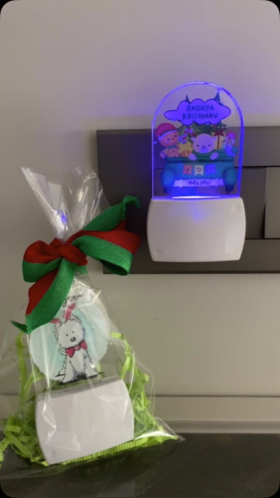 Night lamps that are so easy to use! Best gifts!!!!