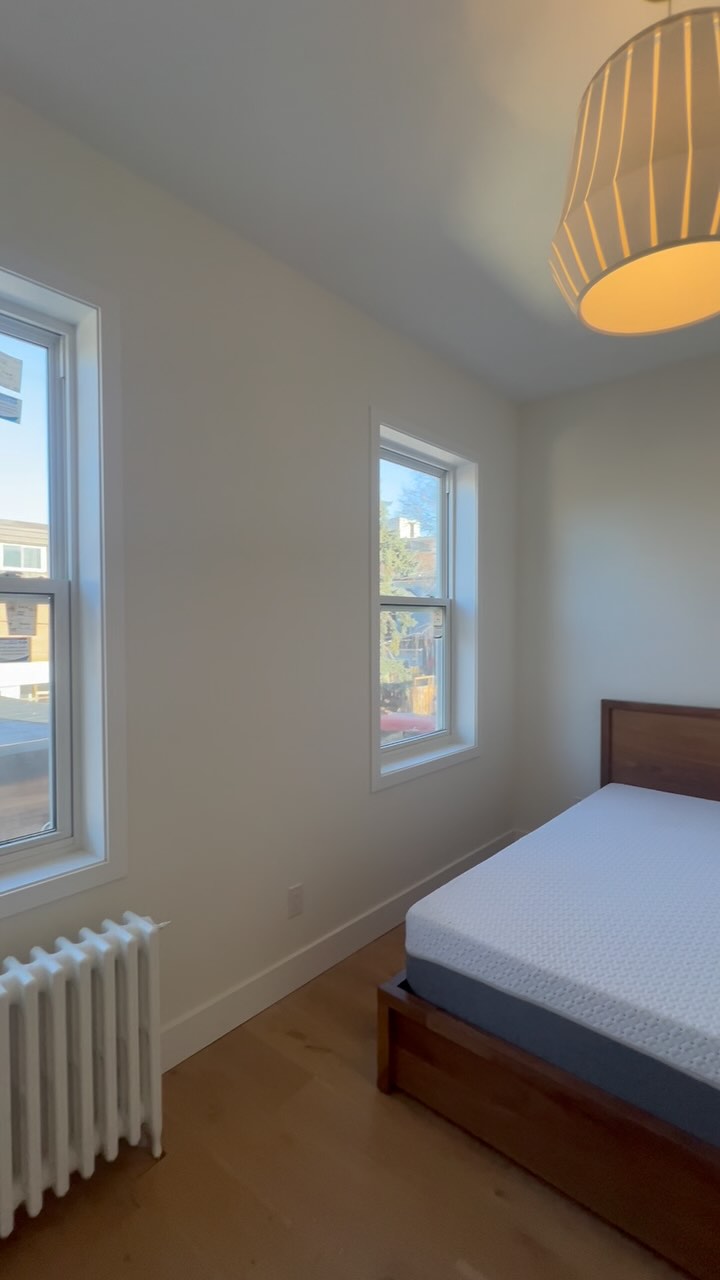 Check out the Interior of our newly completed addition in the Junction area of Toronto! Huge Spaces, new bathrooms and kitchen, a really cool basement and sauna!!! Call us at 416-318-7110! 🧖 @replacementdesign @s.a_electric_inc #renovation #homeaddition #toronto #torontoconstruction #torontoadditions #torontoadditionbuilder #home #design #interiordesign #contractor #contractorsofinsta #construction