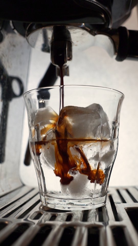 Bold. Intense. Unapologetically rich. Our Dark Roast Kenyan Coffee delivers deep flavors that shine even over ice. Watch the magic unfold.
#DarkRoast #KenyanCoffee #IcedCoffeeMoments #CoffeeCrafted #BoldAndSmooth