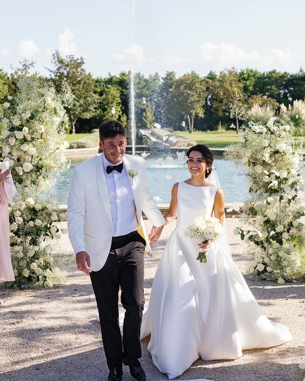 I know I know, no posts in months and then 3 in 12 hours! But how could I not post these gorgeous shots from @cassandraladru of @natalieroberts___ and @daveingless wedding at @chateaudetourreau this past summer?!
Thanks to the incredible team:
Photography @cassandraladru
Video @ryanleewed
Venue @chateaudetourreau
Planning + Design @sarahthomasevents
Florals @opera_de_gardenia
Stylist @guillaumebernardcreative
DJ + Pianist @damien.keys
Sax @faydonaldsonmusic
Catering @maison_nans
Furniture Rentals @jolibazaar
Harp @dorianecheminais
Celebrant @celebrantinprovence
_
#provencewedding #destinationweddingplanner #provenceweddingplanner #provenceweddingdesign #weddinglove