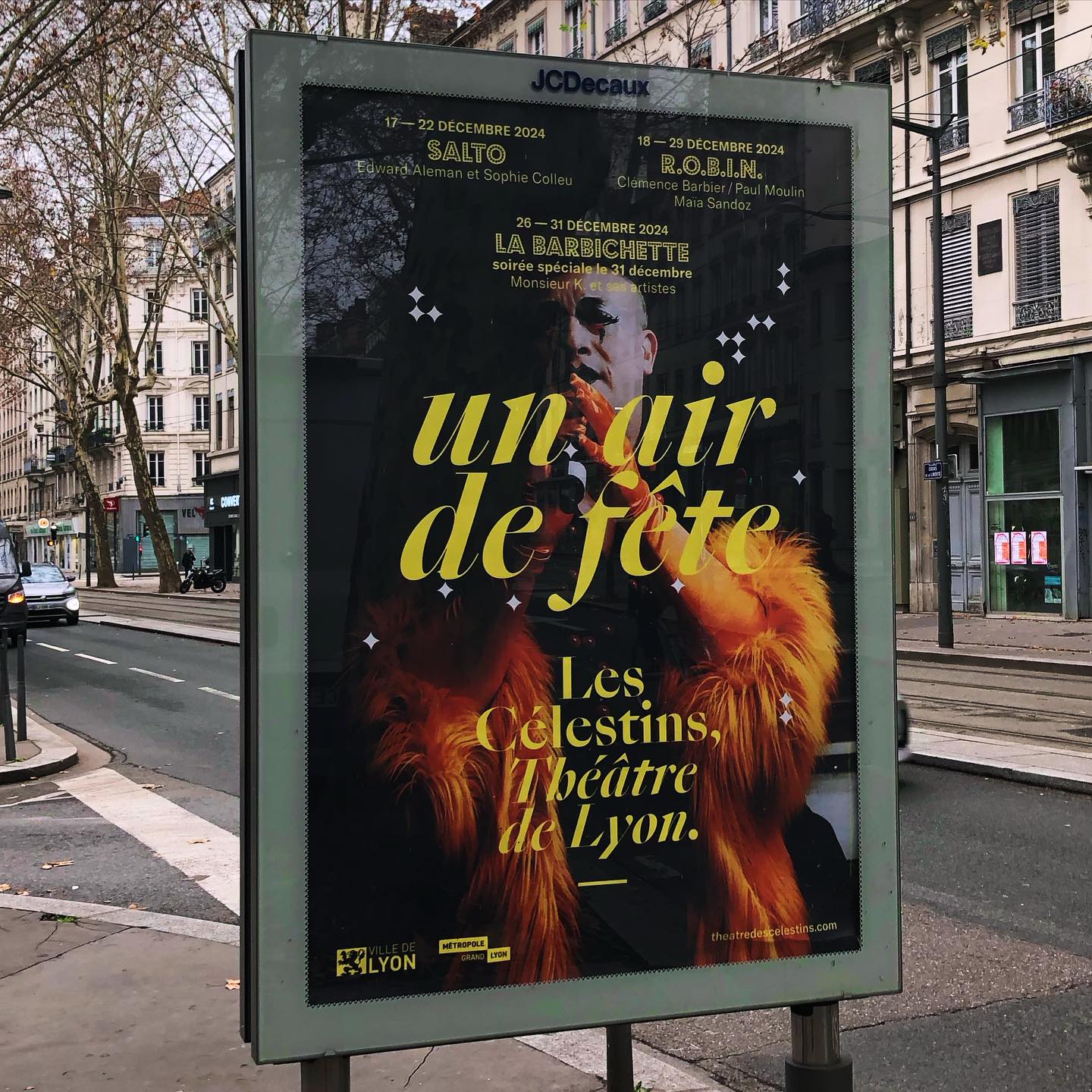 💋🧛♂️🧚🏻♀️Distribution de joies bientôt au @thcelestinslyon avec @labarbichette.cabaret 🔥🔥🔥
#cabaret #lyon #sortirlyon #chansonfrançaise #kabaret #improvisations #kiff