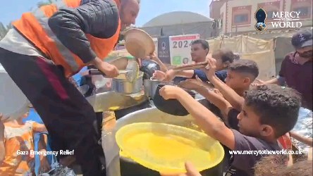 Hot Meals in Gaza for Displaced Palestinian living in Tents
As a community, we are urgently raising funds to provide at least 3,000 Hot Meals for Gaza at just £1 each.
Displaced Palestinian victims are suffering the harshest impacts of a relentless War that has lasted over a year. Forced to live in Tents, they dont know when their next meal is.
You can answer their cries of Hunger and Desperation* with your Sadaqah, Zakat and Lillah donations.
Fundraising Target at least: £3,000
Cut Off Date: Friday 20th December 2024 @ 11:00 PM
Donation Link:
https://www.mercytotheworld.co.uk/gaza-hotmeals
Bank Transfer Details:
Account Name: Mercy to the World
Account Number: 08475152
Sort Code: 08-71-99
Reference: Hot Meals
Jazakallah Khair
Mercy to the World
_Your Donation is Our Amaanah_
#Please share to increase Sadaqah Jariyah