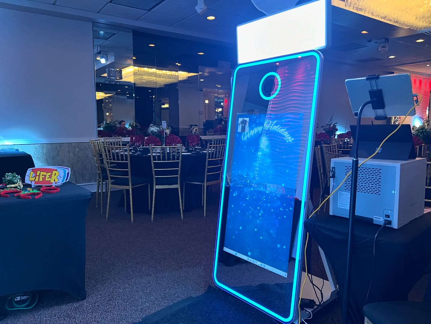 Check out our new Mirror Me Booth! Guests at #julianoscaterers enjoyed an evening of photo fun with our 65” mirror booth! Remember that every occasion is a photo booth occasion!
www.enventertainmentny.com
#holidayparty #christmasparty #nyceventplanner #newyearsparty #officeparty #nurses #doctors #einsteinmedicalcenter #photobooth #mirrorbooth #360booth #weddingplanner #weddingphotobooth