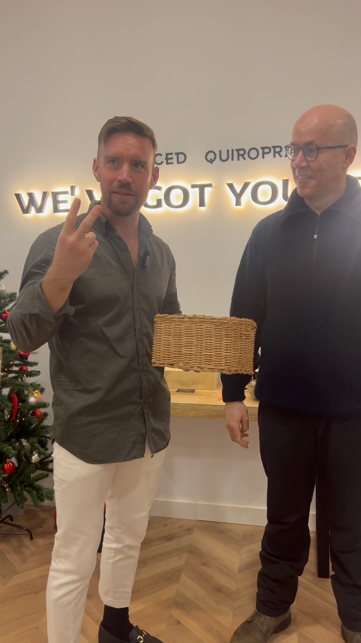 TOYS FOR KIDS RAFFLE: this year our family at advanced Quiropractica donated over 100 gifts for children in need over Christmas. Thank you all so much for your generosity. It really warms our heart when we have such a beautiful response from our community. As promised, your raffle winners!
Wait for the moment Dr Sam forgets what language he’s speaking in.