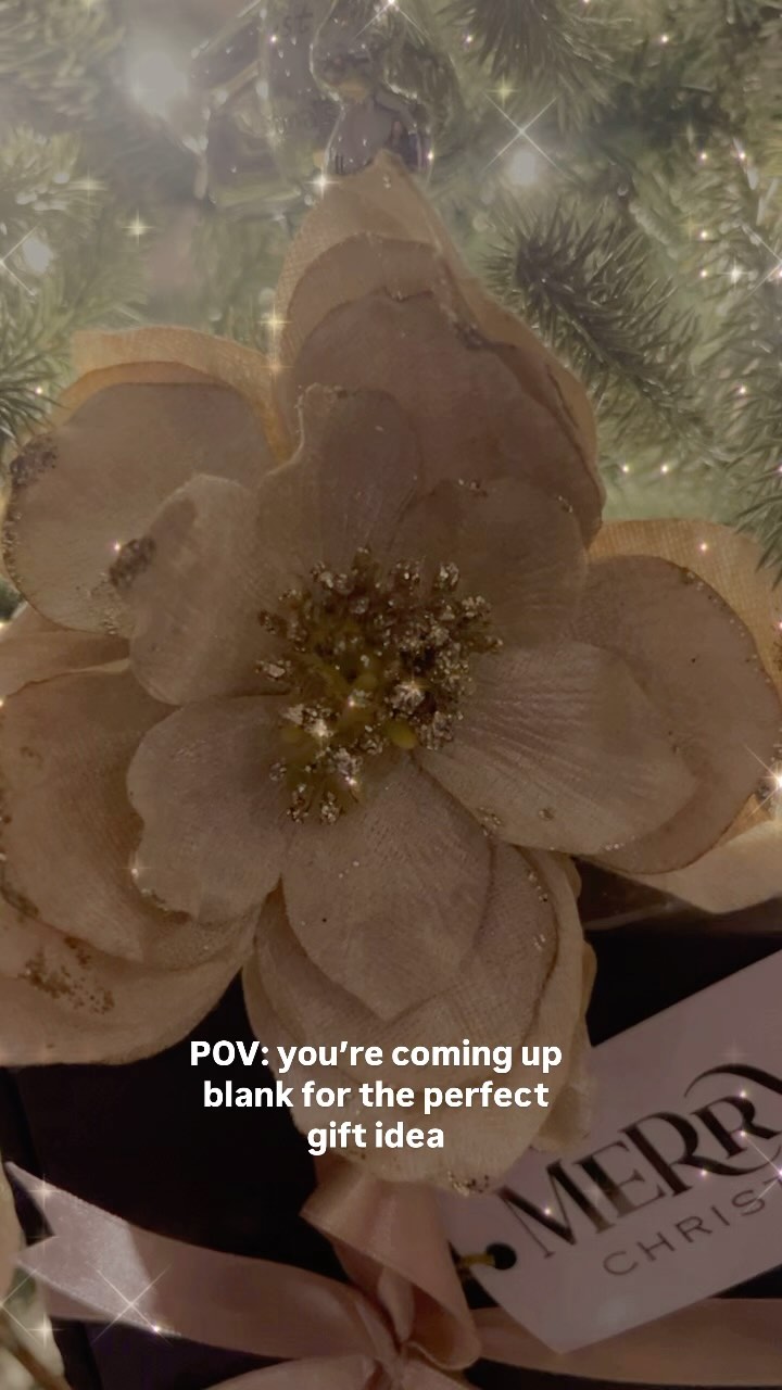 🤍Stuck for the perfect gift for someone special? 🤍
🫶Treat them to a relaxing skin treatment this year 🫶
We have vouchers in denominations of
💫£20
💫£50
💫£100
🎁All come beautifully gift wrapped (one less thing for you to do!!) & are redeemable against any treatment🎁
❤️There’s still time to grab the fit of self care for your loved one! ❤️
Please DM for gift wrapped vouchers, the vouchers on the website are e-vouchers only 😊
#skincare #gift #giftideas #treatment #lovedone #special #christmas