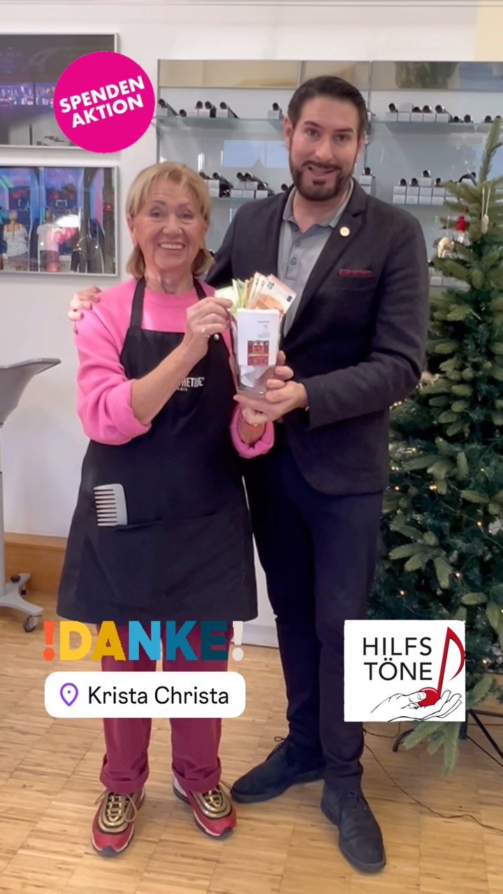 💈Die traditionelle weihnachtliche Spendenaktion der „Grande Dame der Haare“ Christa Krista ✂️ mit 1.100.- Euro für Menschen in Not 🙌 DANKE 🫶 @hilfstoene @Clemens Unterreiner @krista_friseursalon @krista_friseursalon @marelize.gerber ##charitygentleman #hilfstoene #benefiz #clemensunterreiner #clemensunterreinerbariton #ViennaBaritone #unterreineropera #unterreiner #kammersänger #wienerstaatsoper #operburggars #oper #opera #letsopera #concert #konzert #intendant #operasingers #operalover #musik #news #kultur #OperaNews 📸©️HILFSTÖNE