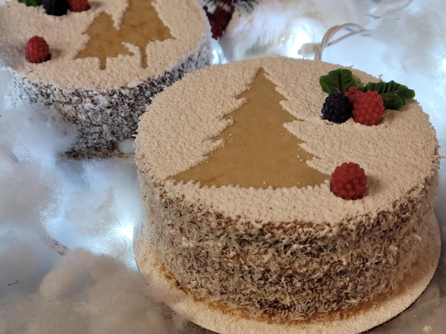 The torta de alfajor is the perfect shareable version of our best selling cookie. With three layers of dulce de leche, a layer of coconut around the sides, and marzipan decorations. You can't go wrong with bringing this to your holiday celebrations.